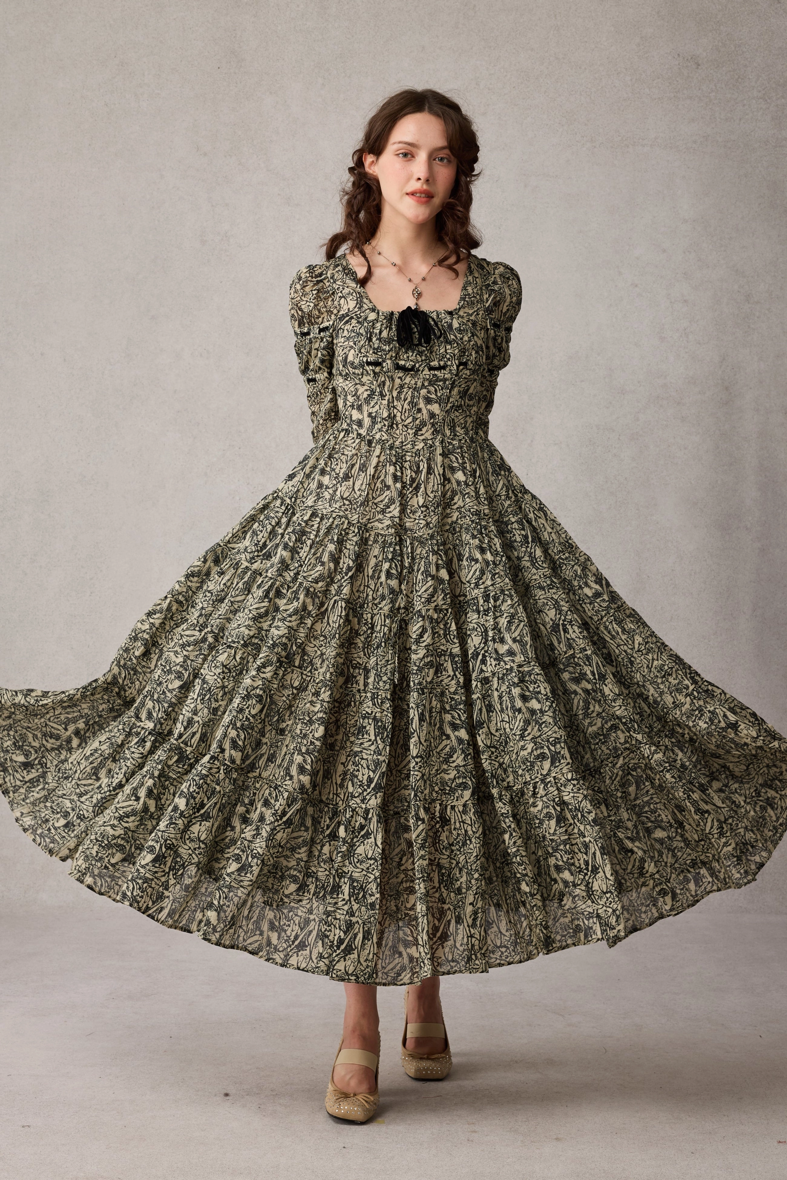 Stand Up Collar SiliconeGrip Queena 22 | Empired Maxi linen dress