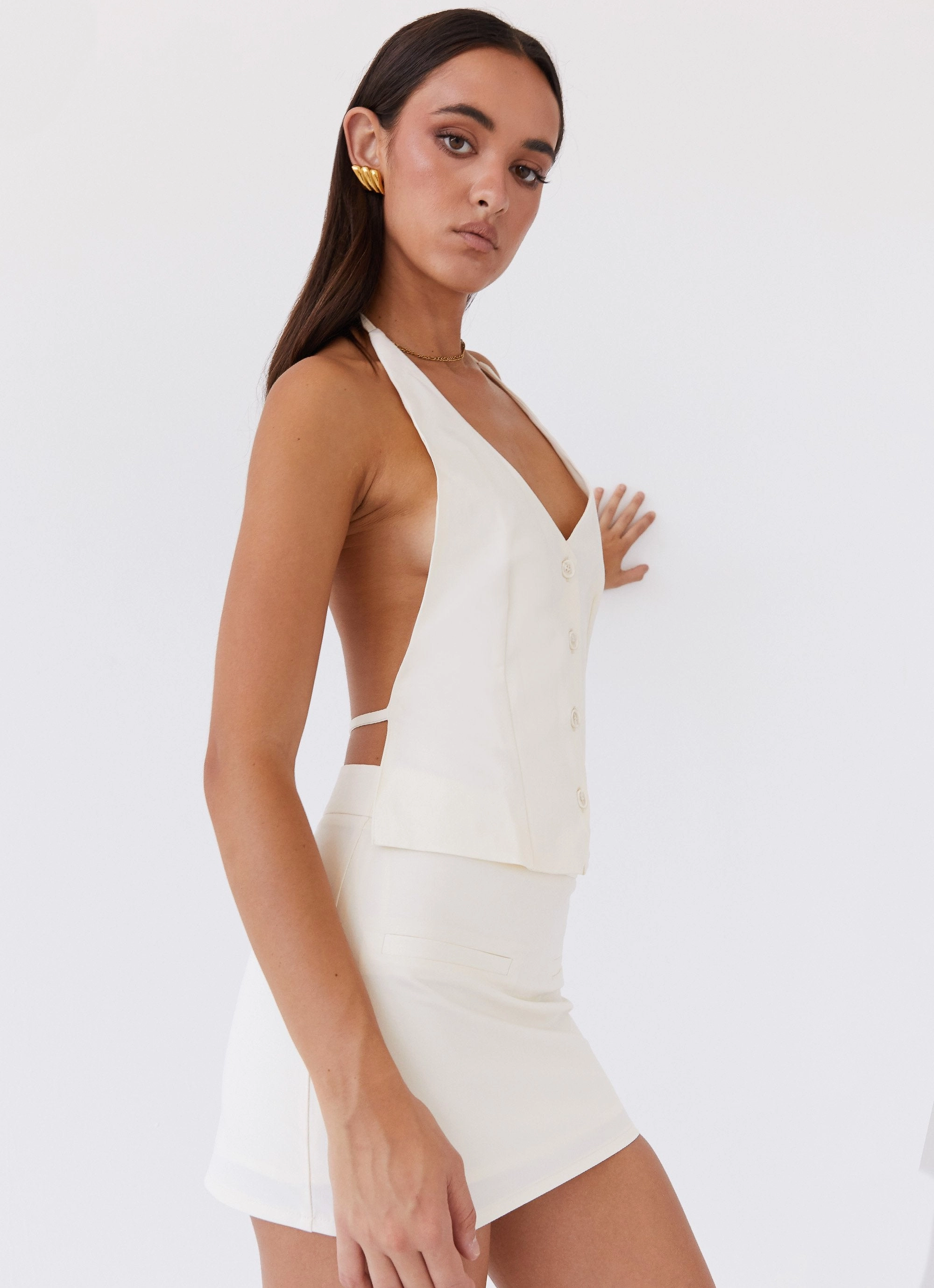 Light material simple design Sarah Halterneck Vest Top - Ivory