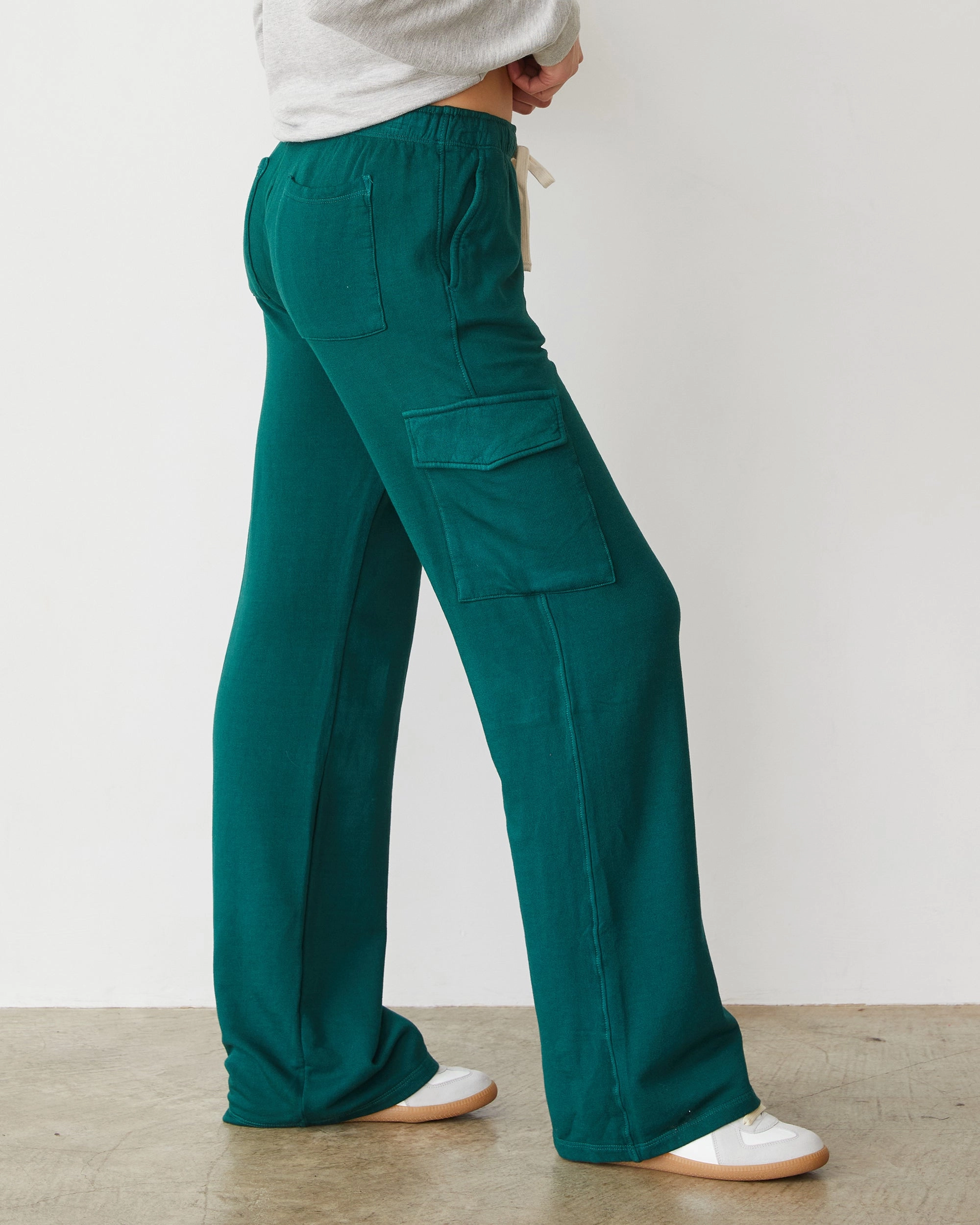 LightweightComfort Softfleece Straight Leg Cargo Sweat