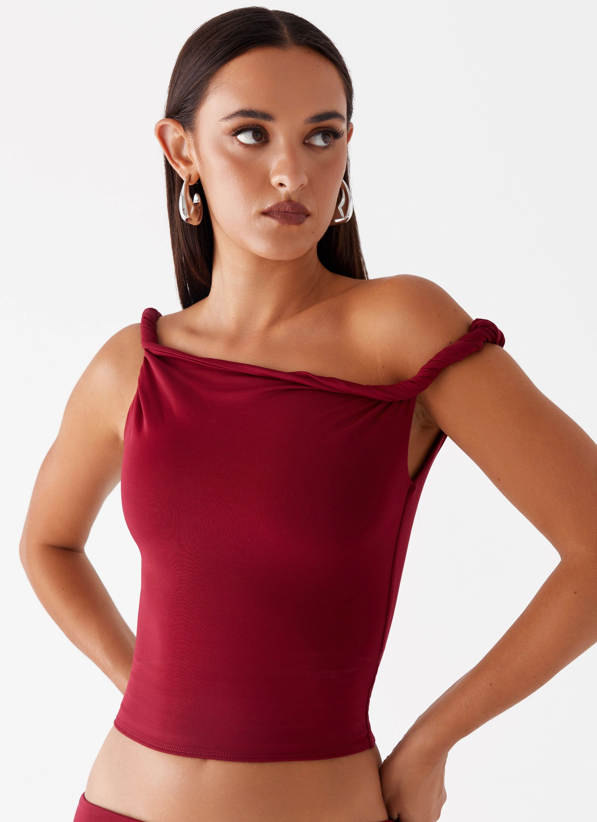 Solace Soul Twist Shoulder Top - Maroon Comfy Fit