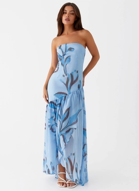 Solaris Strapless Maxi Dress - Blue Floral Chic Appeal Layerable Piece Solaris Strapless Maxi Dress - Blue Floral