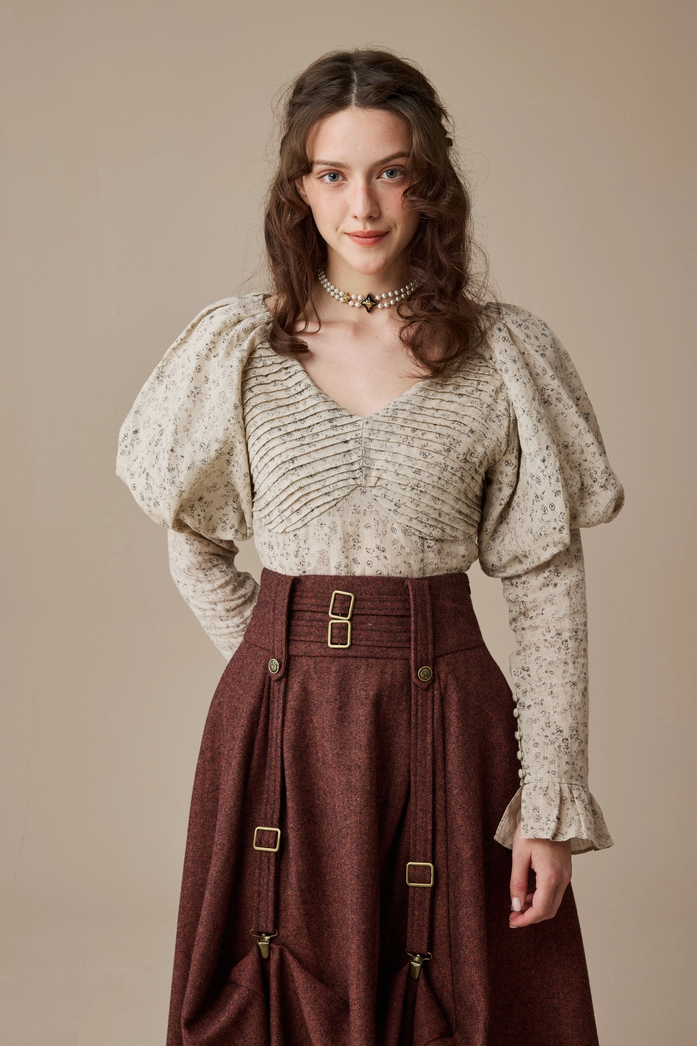 Sonia 33 |pintucked linen blouse Thermo Regulating