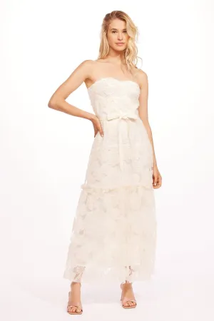 Sophisticated Design Bertina Dress - Carmel Cream Trendy Tailoring Chilly Day Layers Bertina Dress - Carmel Cream
