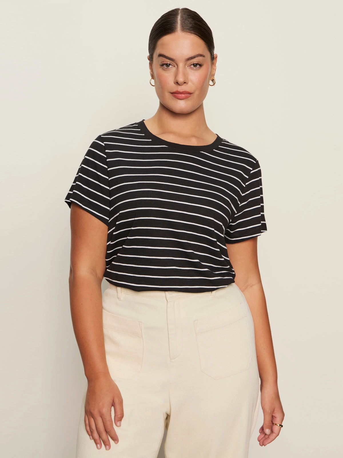 The Perfect Tee White/Black Stripe 5 Extended Sizing Chilly Day Essentials athletic style