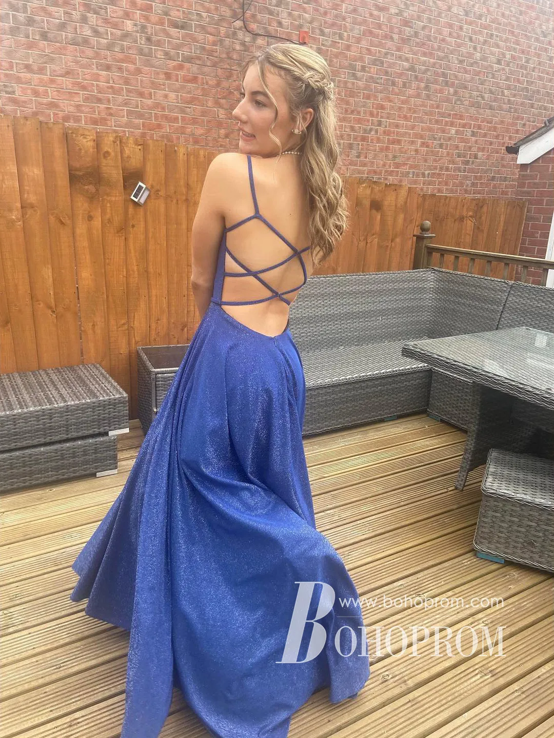 Sparkly V-neckline Sweep Train A-line Prom Dresses Long Evening Gowns PD819