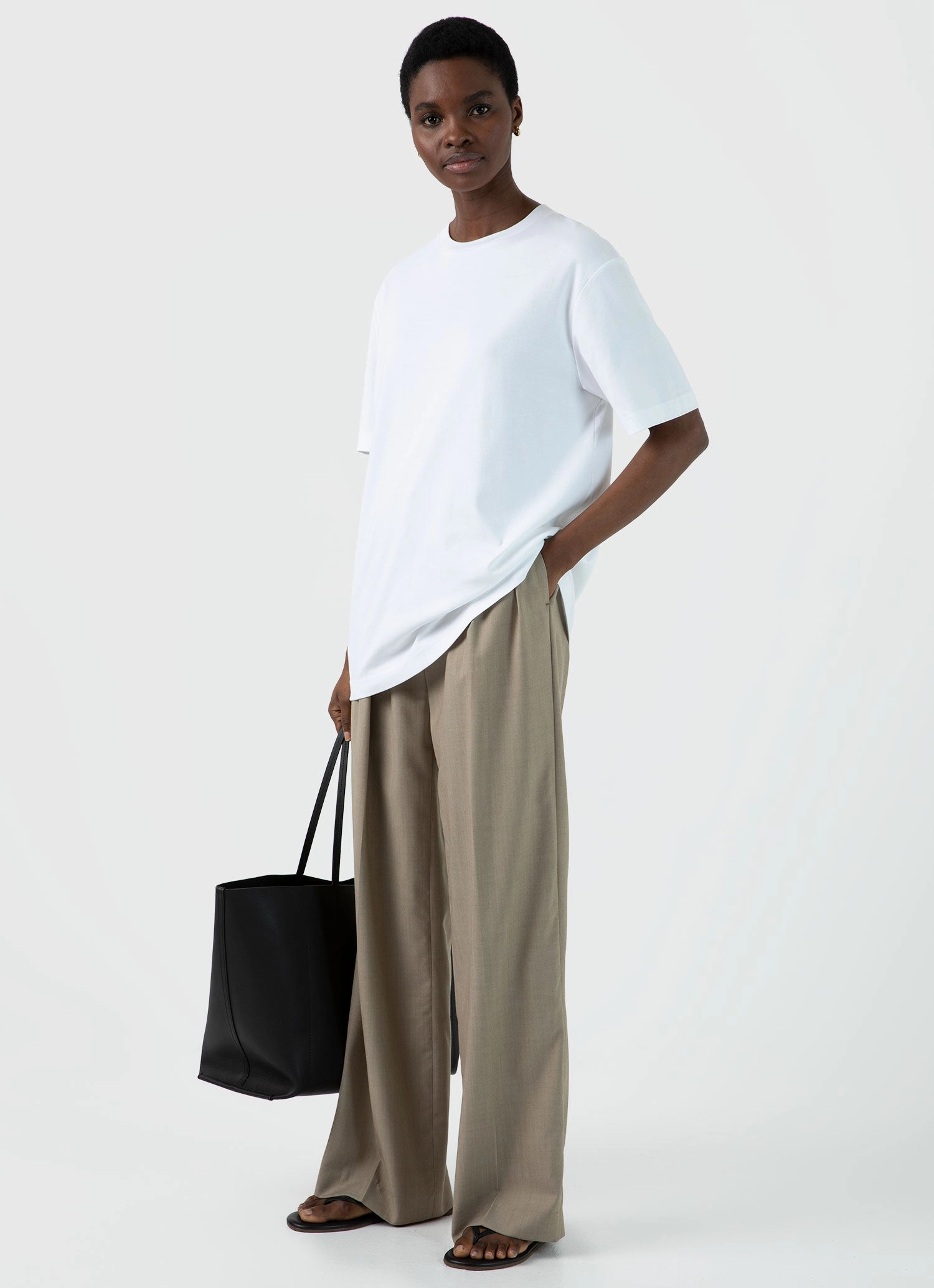 SoftenedNeckline Women's Oversized Heavyweight T-shirt in White