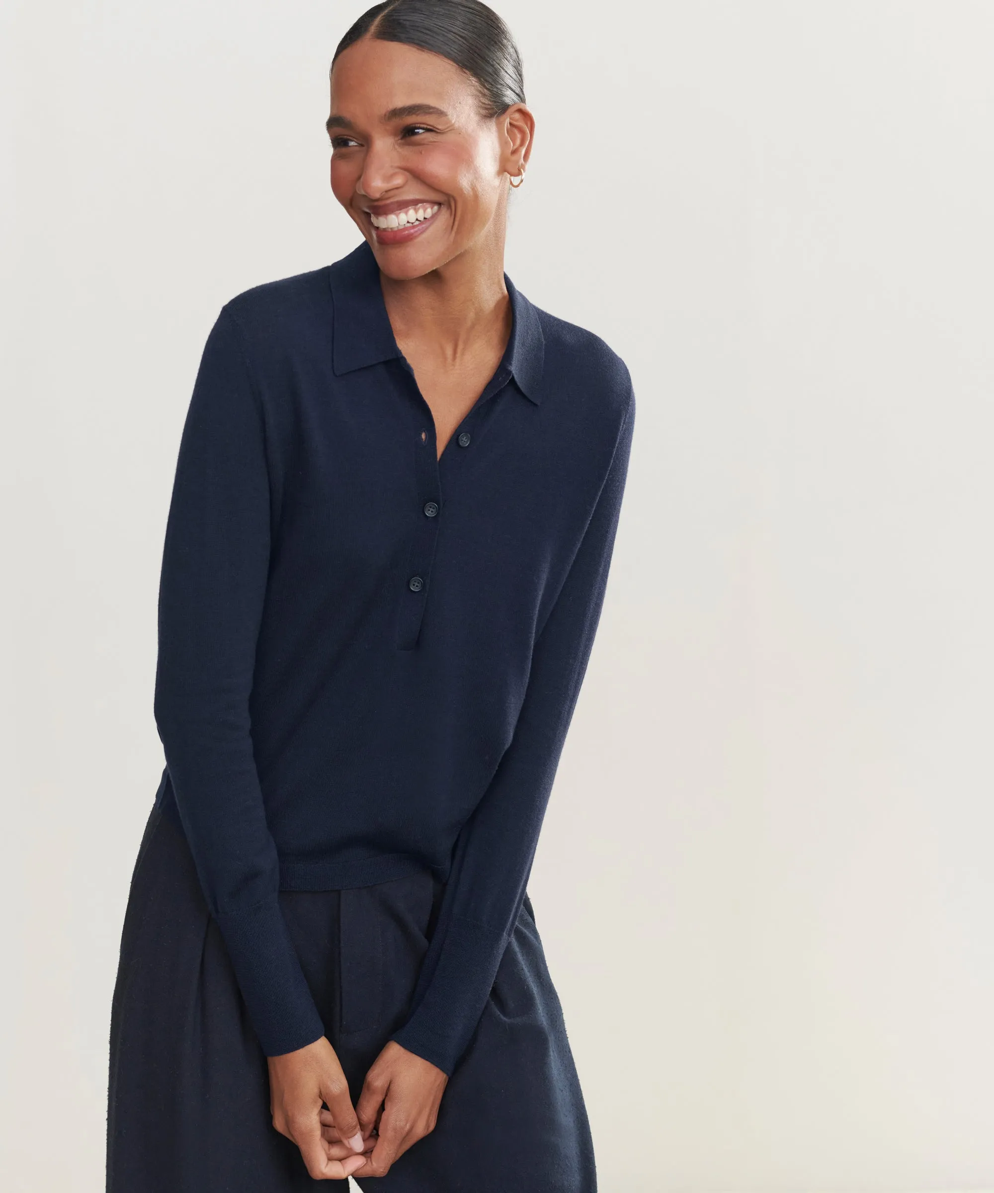 Silicone Grip Interior VNeckline Grayson Pullover