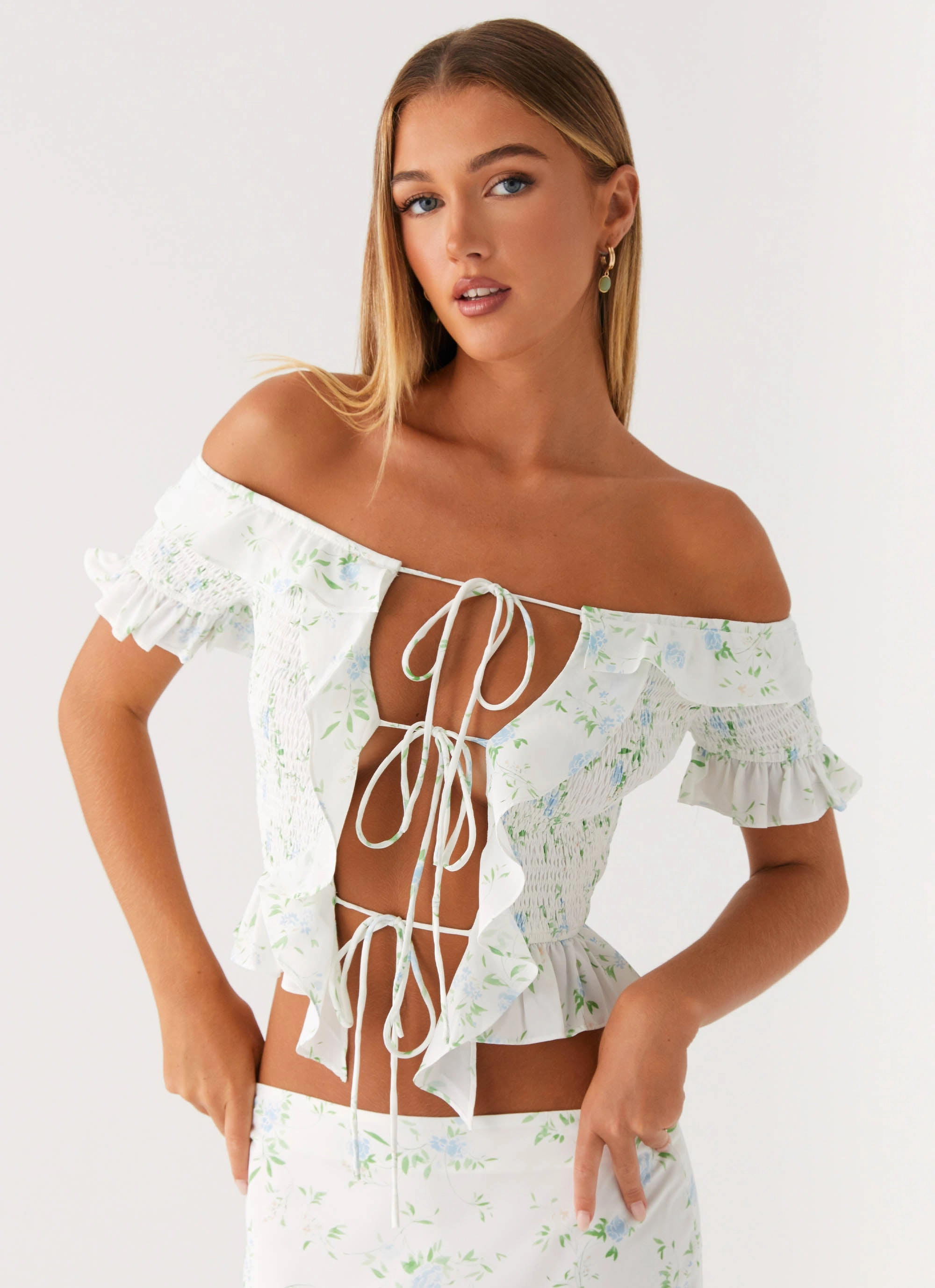 Star Girl Top - Vintage Ditsy Floral Convertible Sleeve Adaptation Durable Reinforced Shoulders