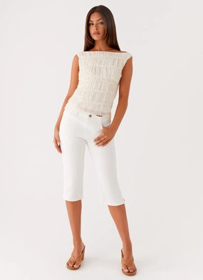 Stay Cool Rocco Denim Capri Pants - Off White Flattering Comfort Easy Fit Rocco Denim Capri Pants - Off White