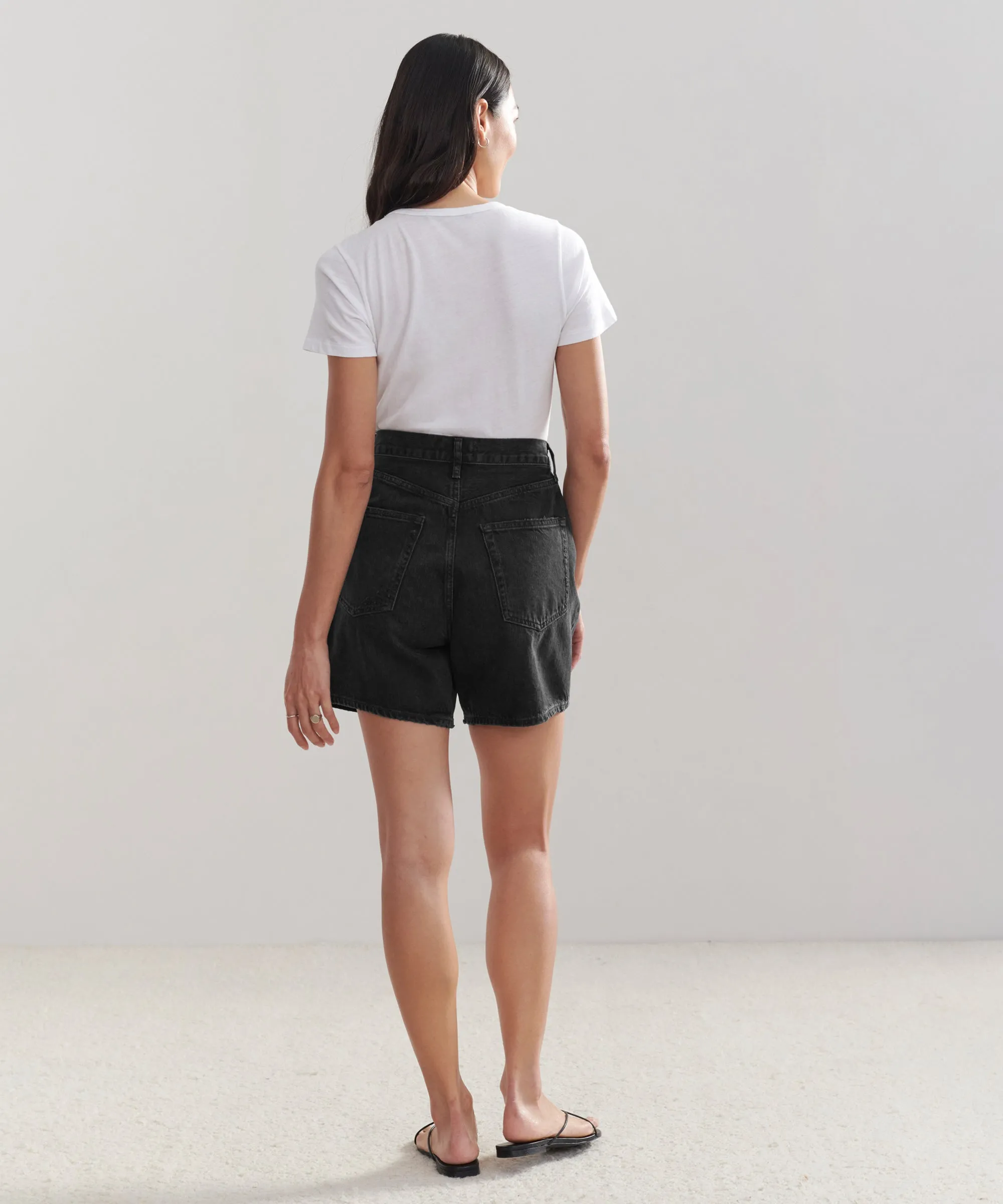 Chic Look Non Restrictive Stella Short