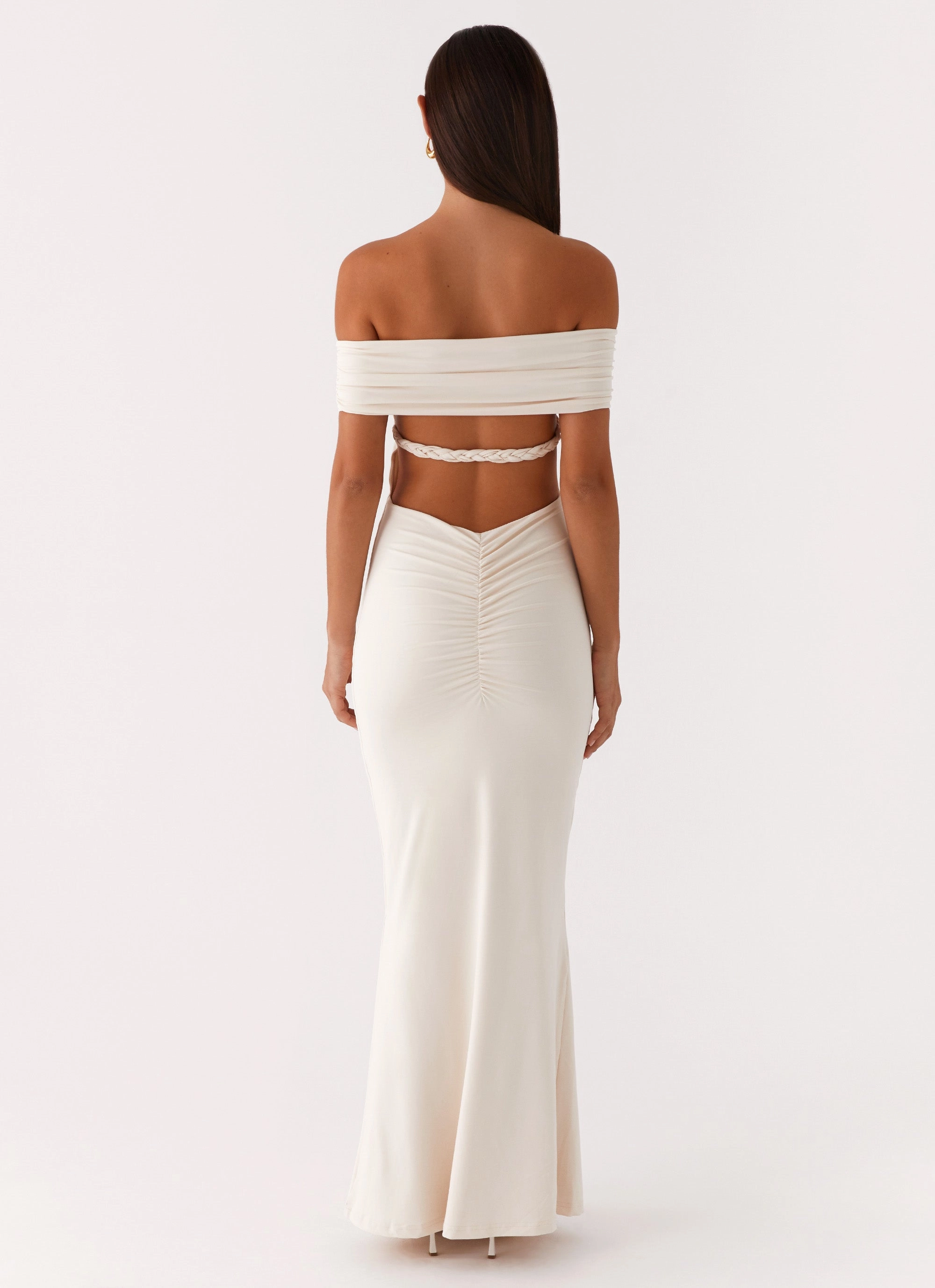 Sharp Design Relaxed and stylish Illusion Maxi Dress - Ivory
