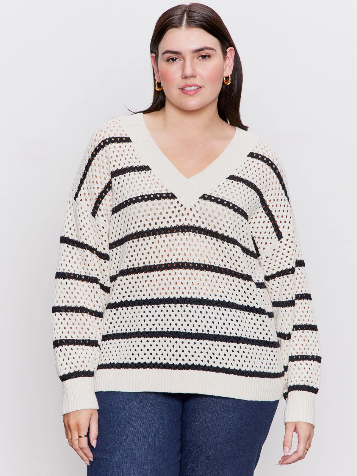Circular Knit Airy Openwork Sweater Chalk Black Stripe Extended Sizing