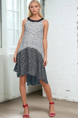 Stylized Clothing Claire Dress - Black & White Floral Stylish Wear Claire Dress - Black & White Floral