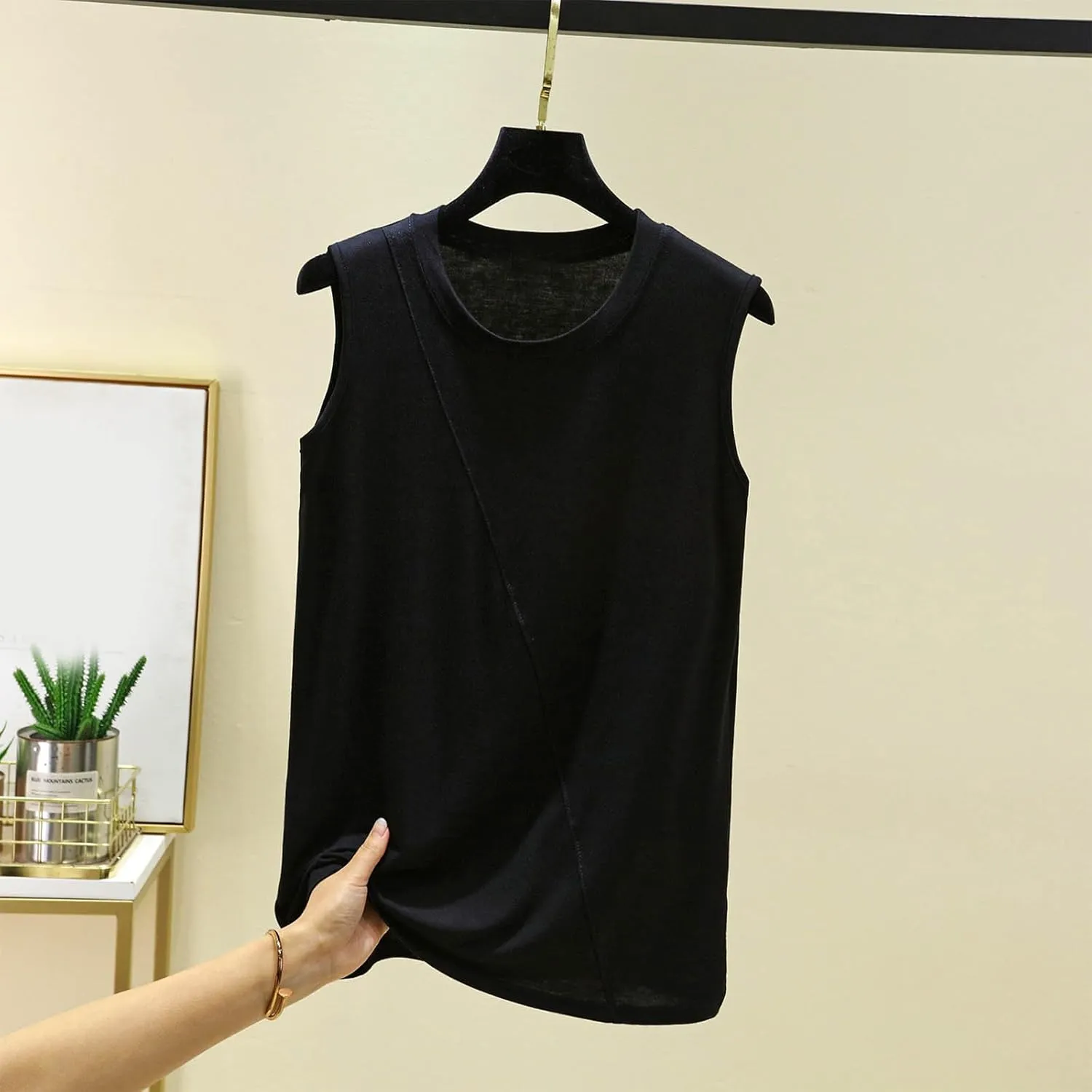 Summer Tank Tops for Women Solid Fashion Crewneck Sleeveless Blouse Casual Loose Fit Athletic Quick Dry Tee Shirts