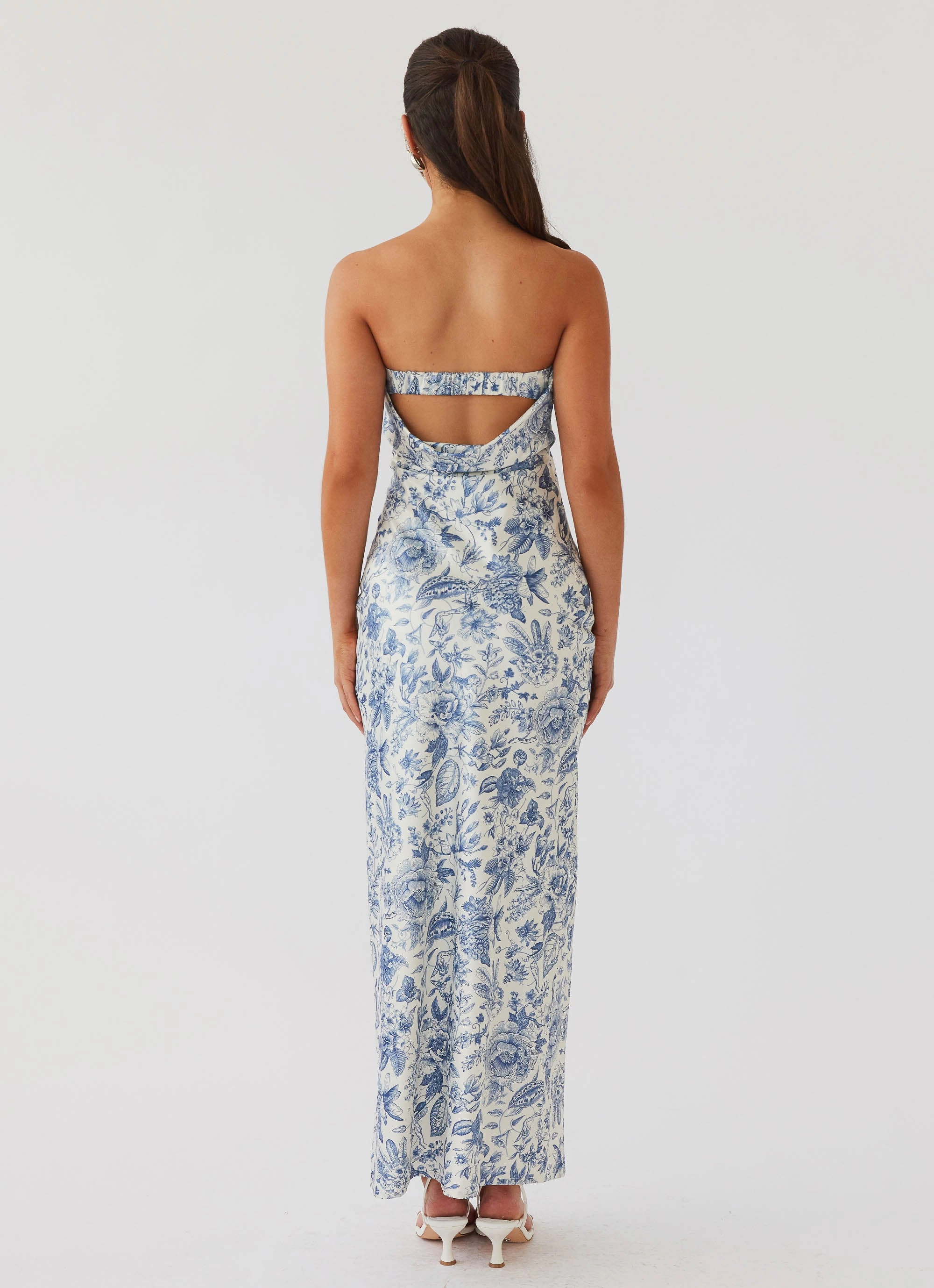 Summer Lover Maxi Dress - Blue Paisley Front-Pocket