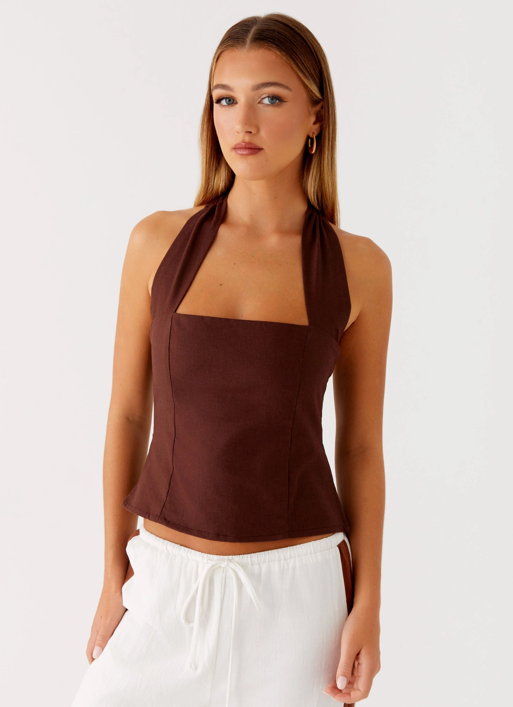 Compression Fit Technology Butter Soft Handfeel Sunflare Linen Halter Top - Chocolate