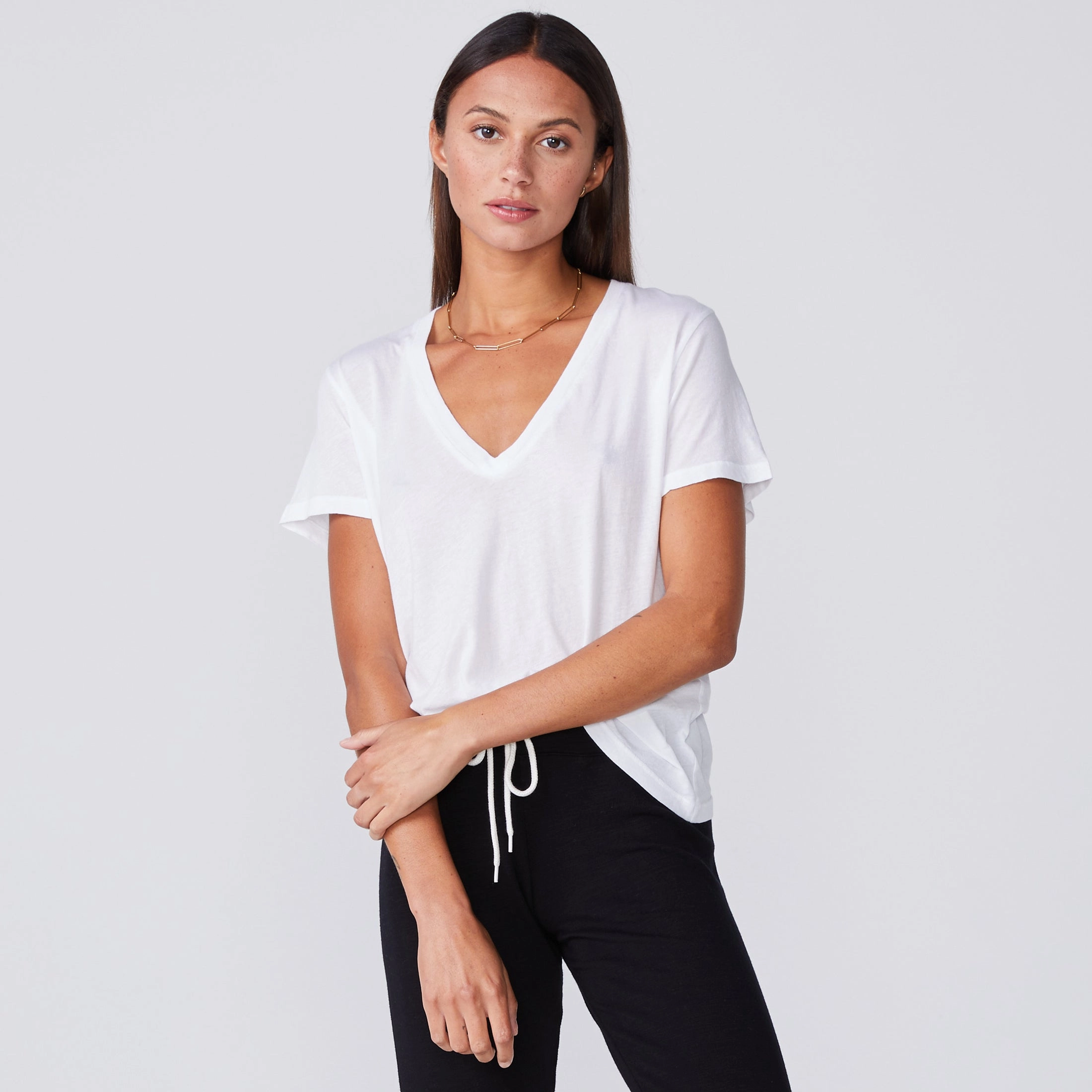 AllDaySoftness NonIrritatingStitching Super Fine Jersey Fitted V Neck Tee