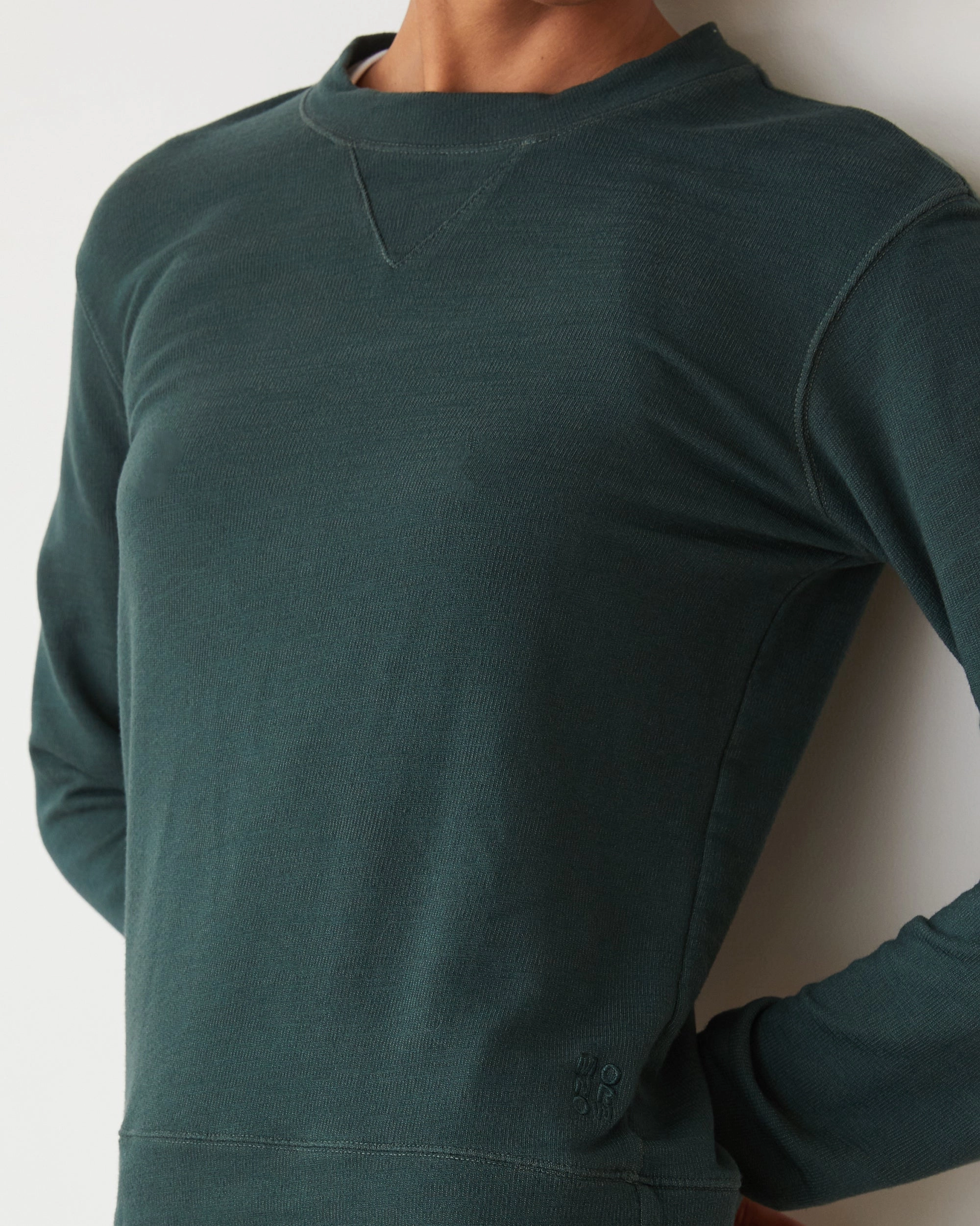 LayeredCollar Quick Access Pockets Supersoft Crew Neck Sweatshirt