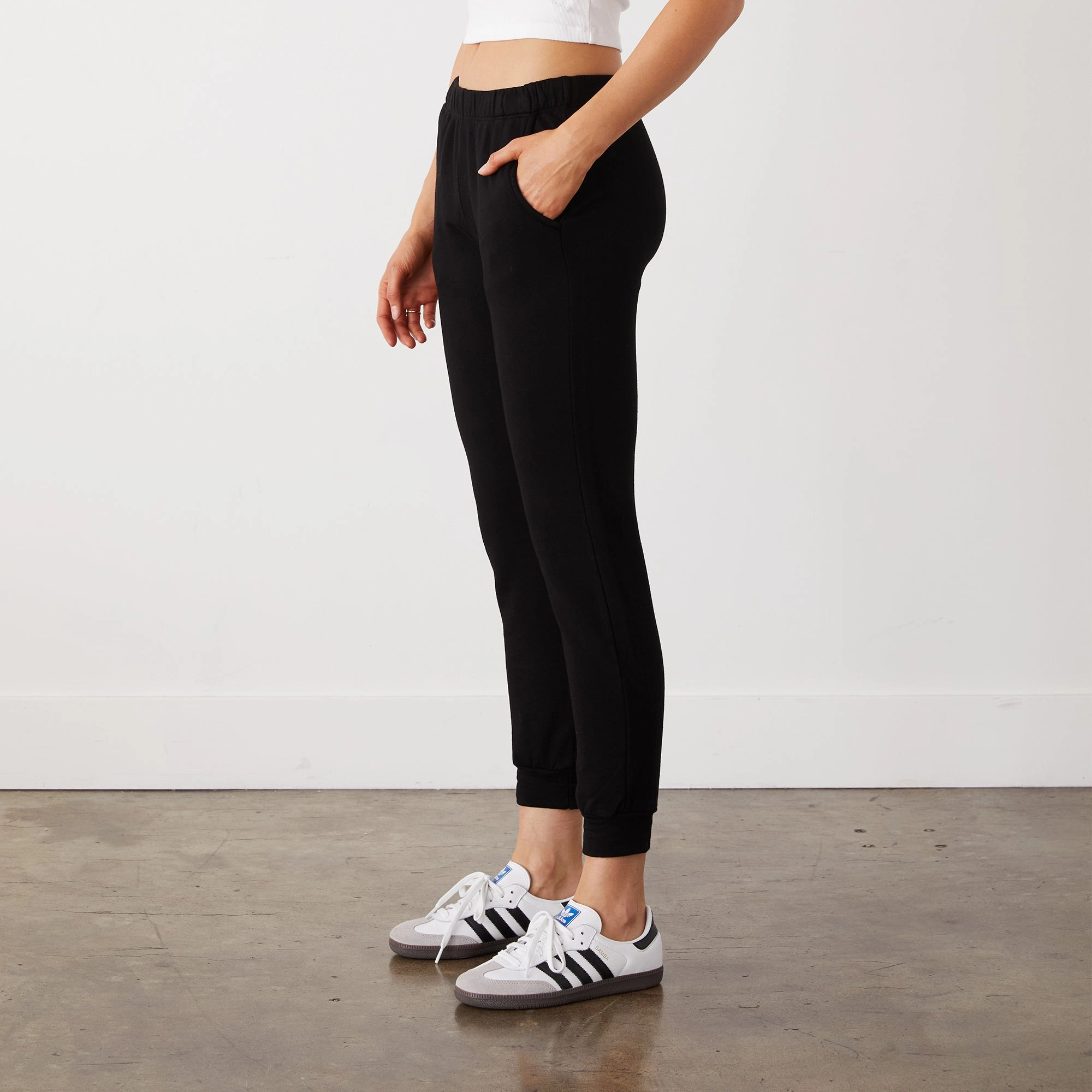 Supersoft Fleece Jogger Non Restrictive Cut Adjustable Closure