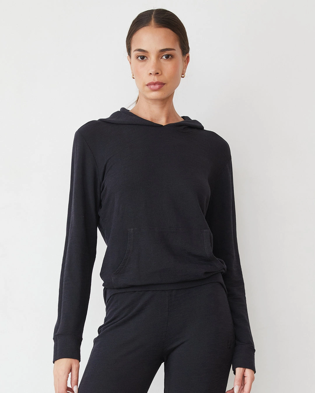 Ventilated Side Panels Stretch Waistband Design Supersoft Pullover Hoody