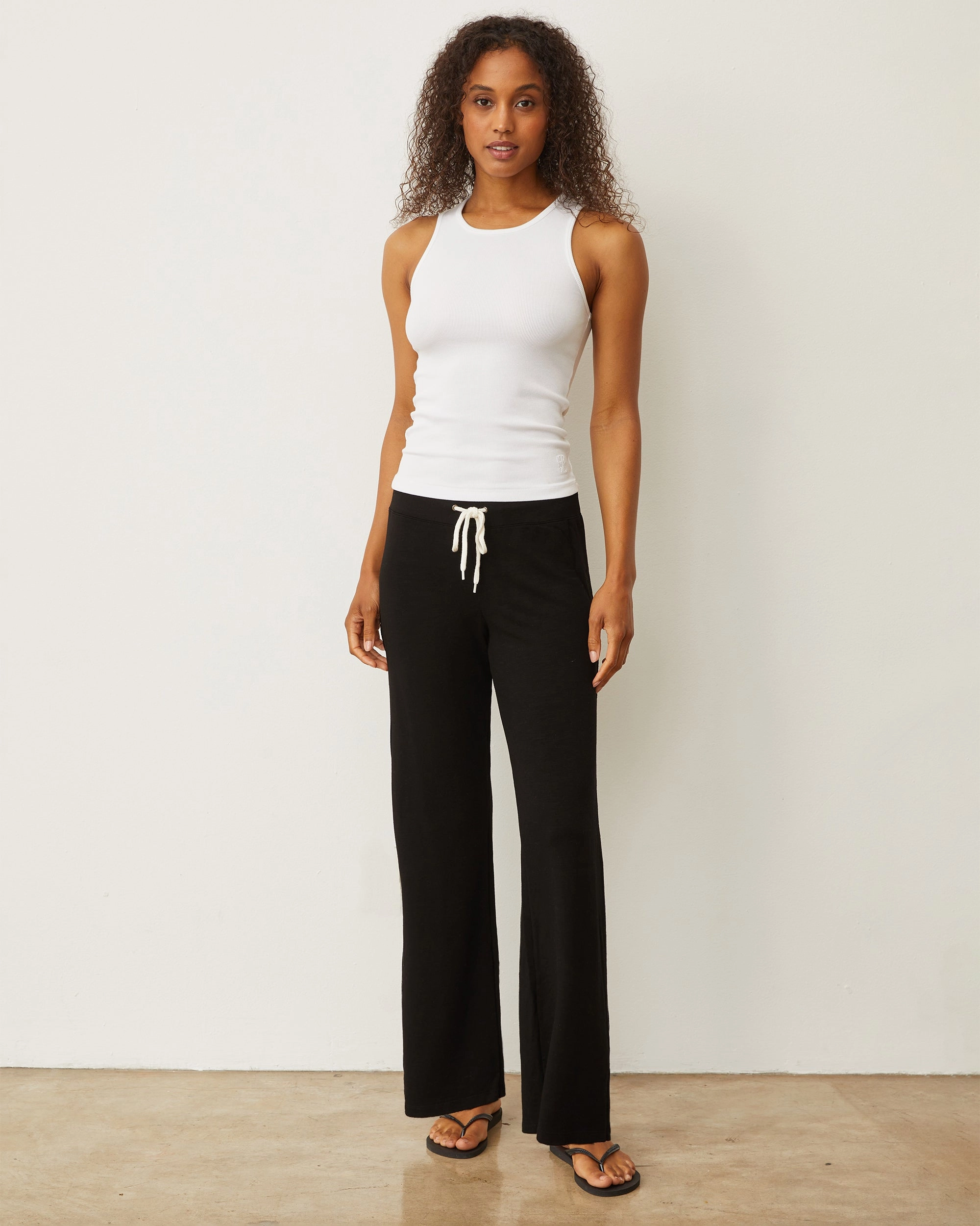 Supersoft Straight Leg Vintage Sweat Multi Pocket Configuration Body Sculpting