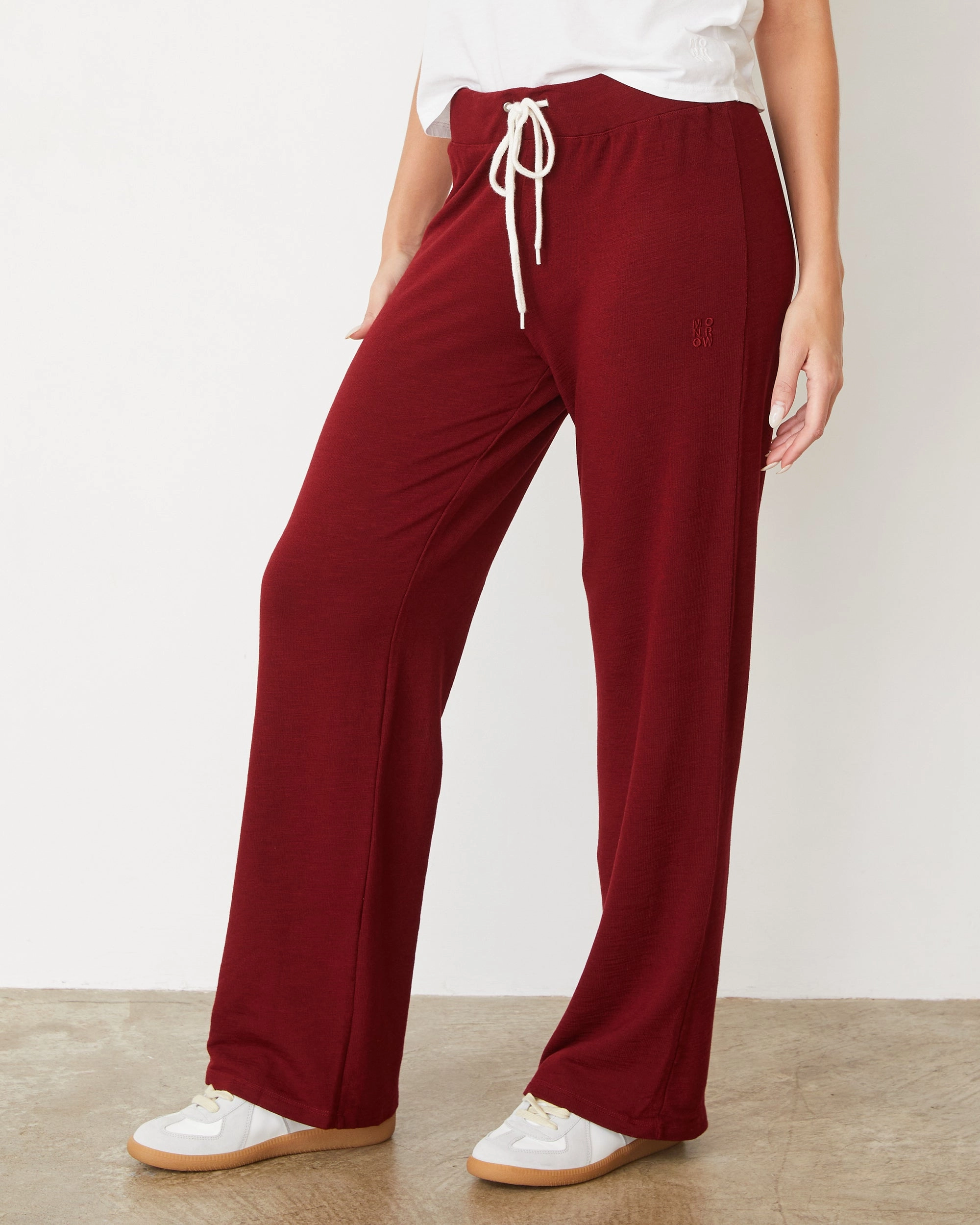 Supersoft Straight Leg Vintage Sweat Active Comfort Wear Elastic Free Cuffs