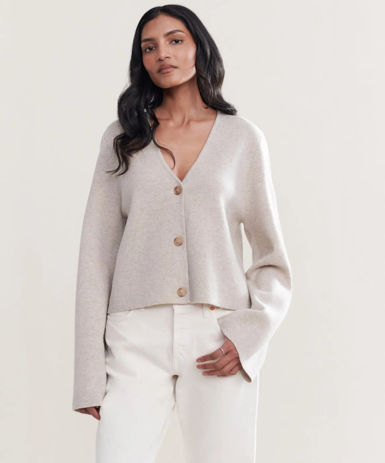 Flexible Cuffs Chelsea Cardigan