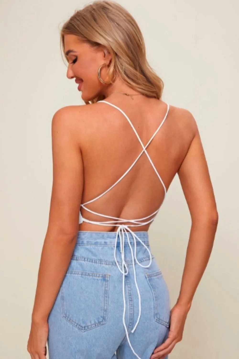 Sweetheart Neckline Curved Hem Top