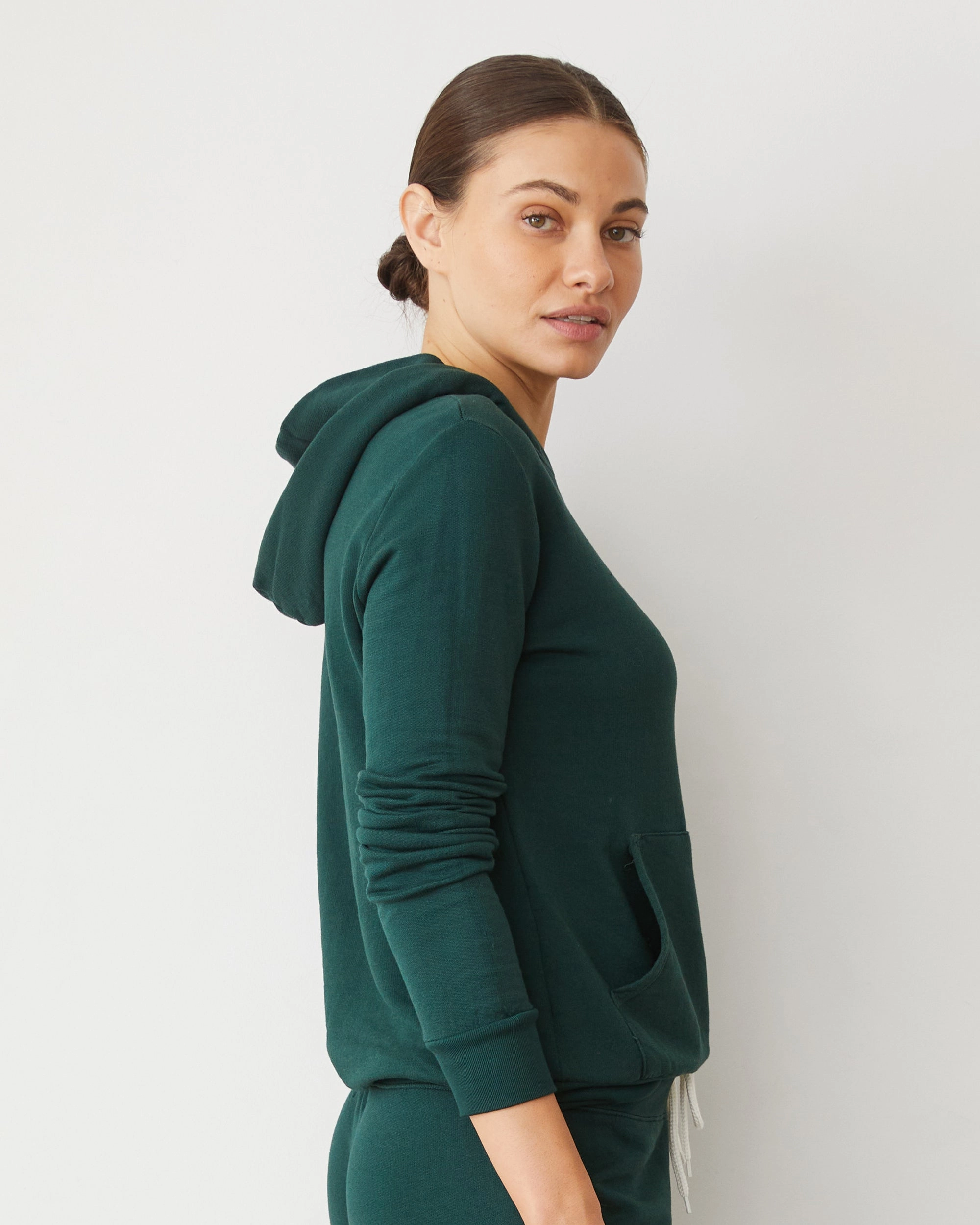 DoubleStitched Construction Odor Resistant Material Softfleece Kangaroo Pullover