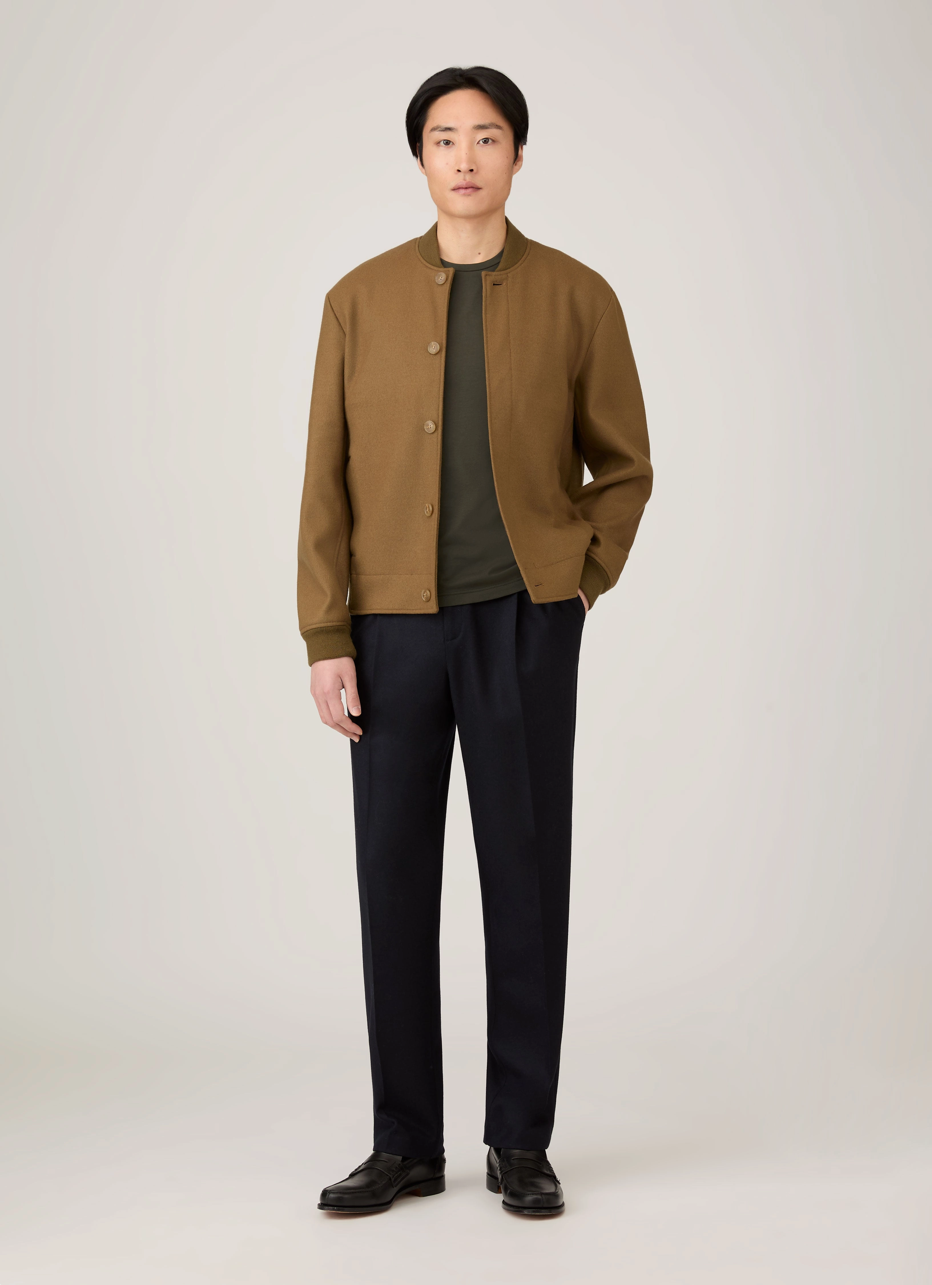 Men's Riviera Midweight T-shirt in Dark Green Beach relaxation