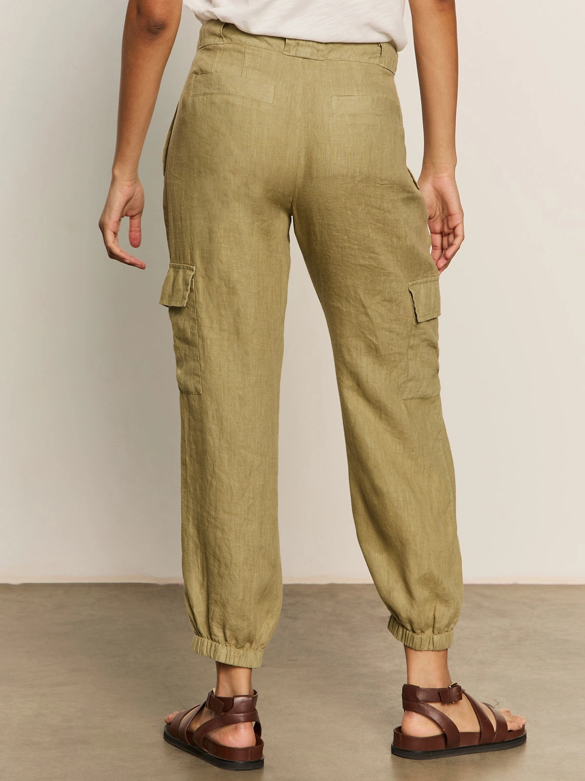 ReinforcedHemline Mesh Panel Take Over Linen Jogger Standard Rise Pant Bamboo