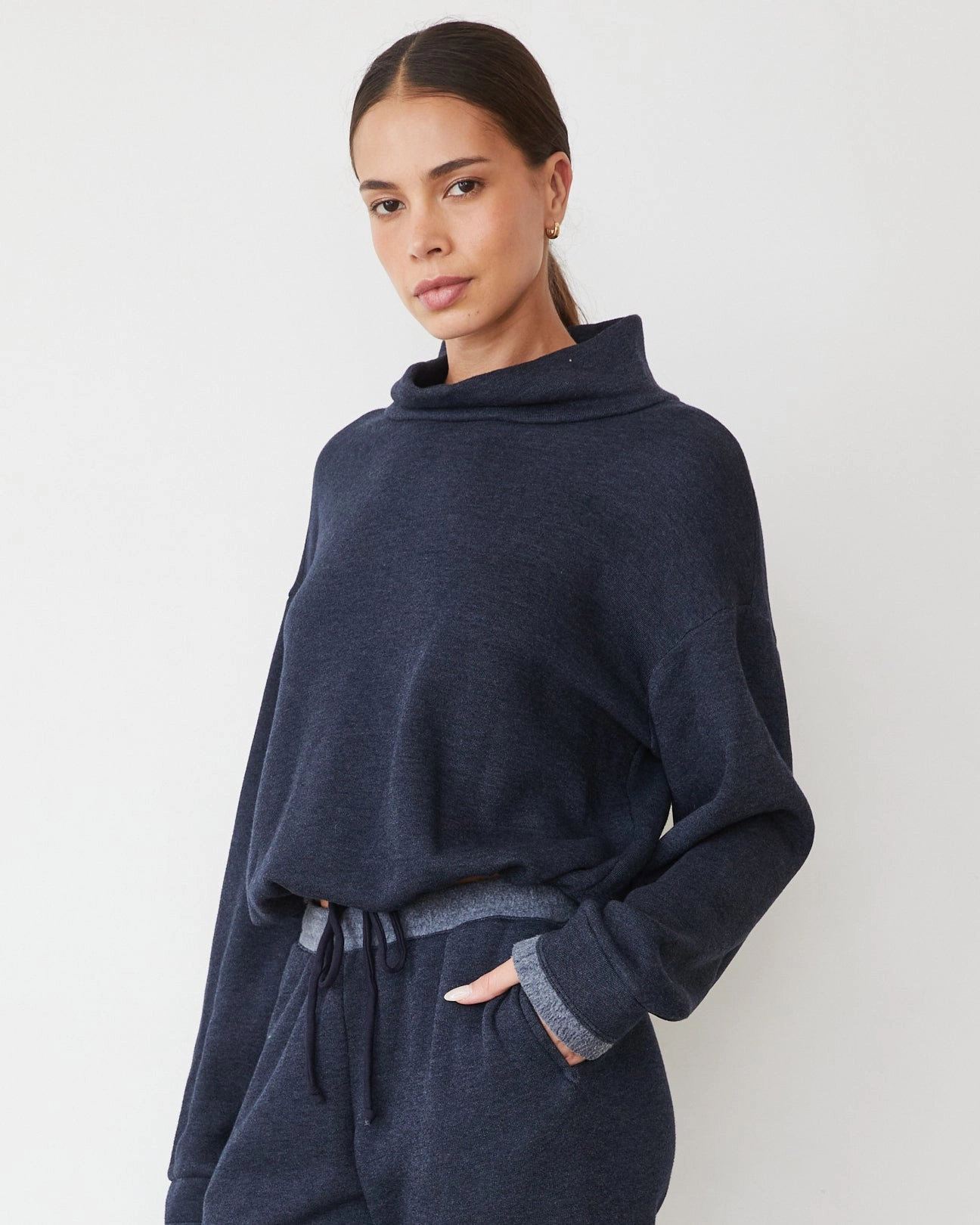 Teddy Fleece Funnel Pullover Layered Panel Construction