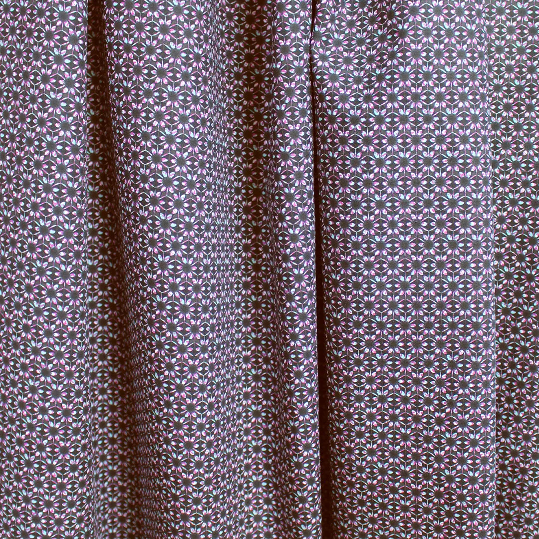 'teeny blooms' cotton dressweight woven