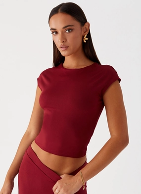 TemperatureRegulating Fabric Shes A Lady Top - Red Shes A Lady Top - Red Stretch Weave Construction
