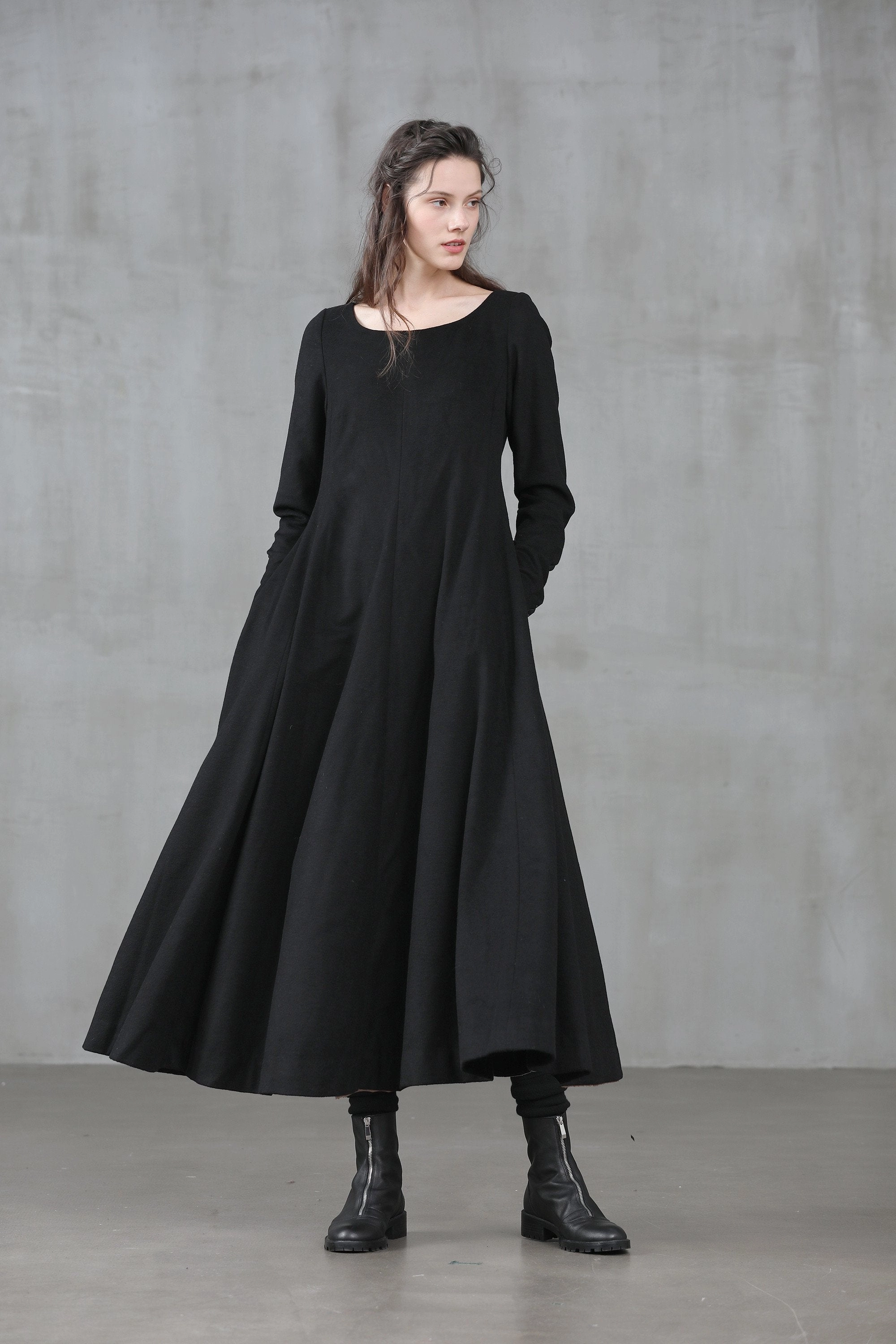Frictionless Lining Reflective Safety Accents Mistletoe 17 | 100% wool dress