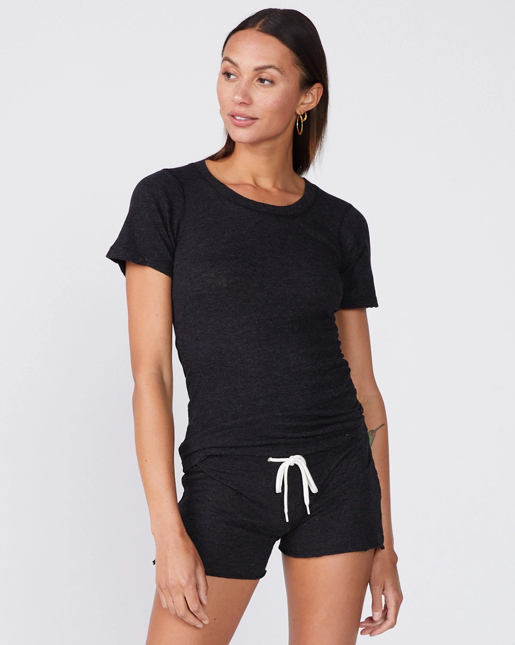 Textured Tri-Blend Fitted Crew Neck Tee Wind Resistant Fabric ButtonlessClosure