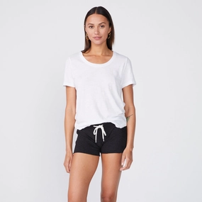 Textured Tri-Blend Relaxed Crew Neck Tee NonChafeStitching Textured Tri-Blend Relaxed Crew Neck Tee MoistureWicking Material