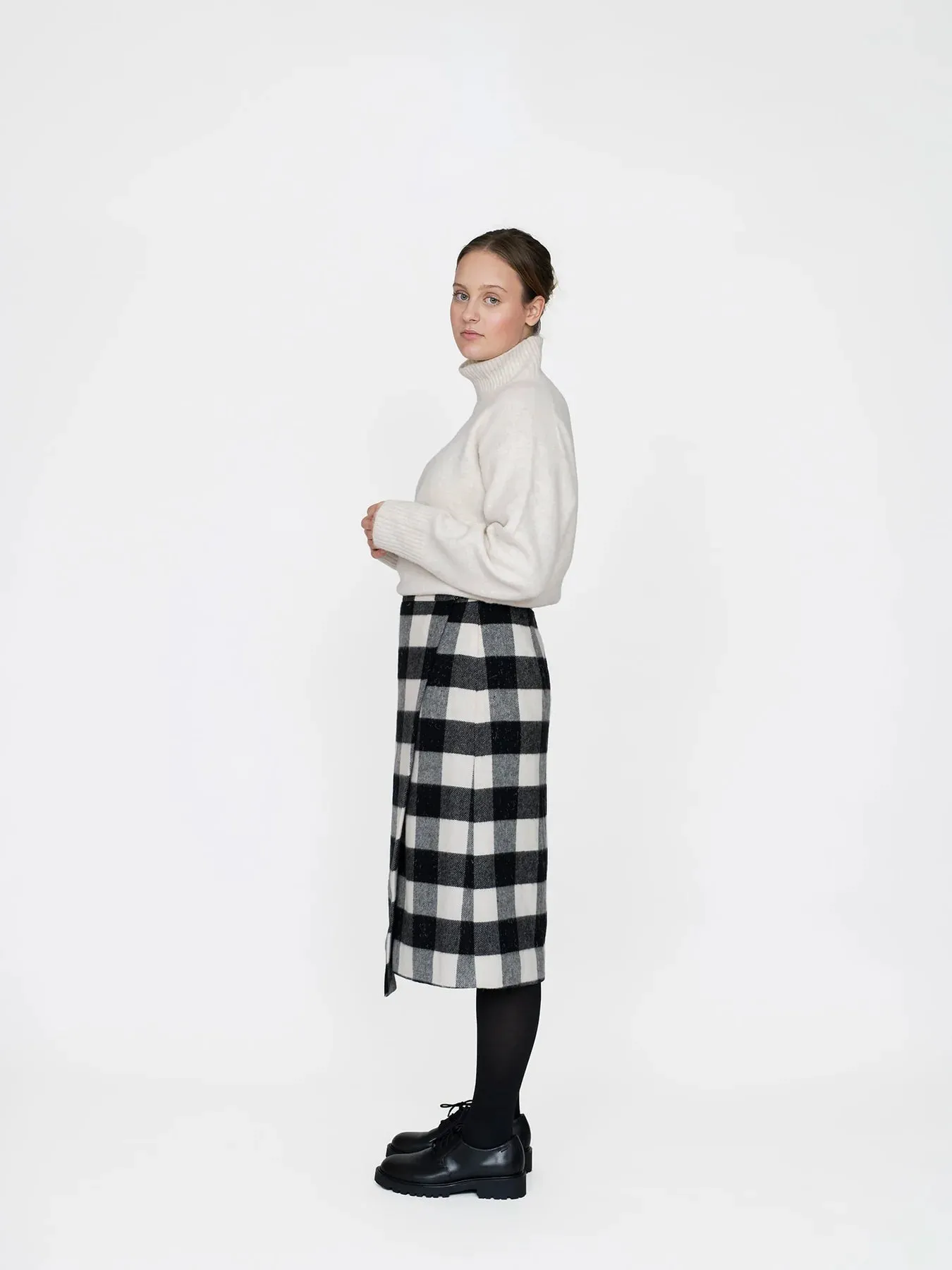 THE ASSEMBLY LINE • Asymmetric Skirt Sewing Pattern (XS - L)