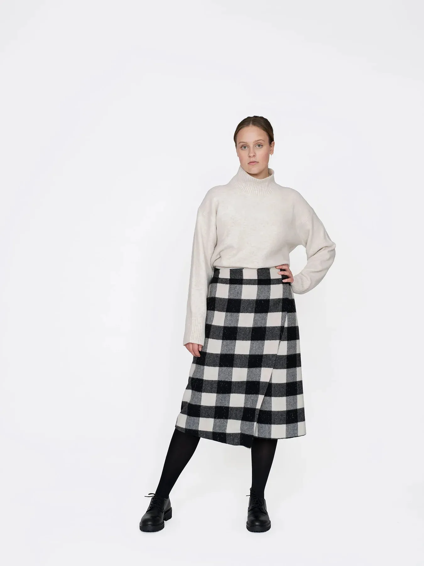 THE ASSEMBLY LINE • Asymmetric Skirt Sewing Pattern (XS - L)