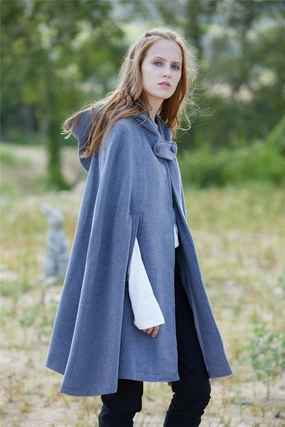 The New Yorker | Hooded Cashmere Cape Trendy Appearance Stylish Waist Fit The New Yorker | Hooded Cashmere Cape