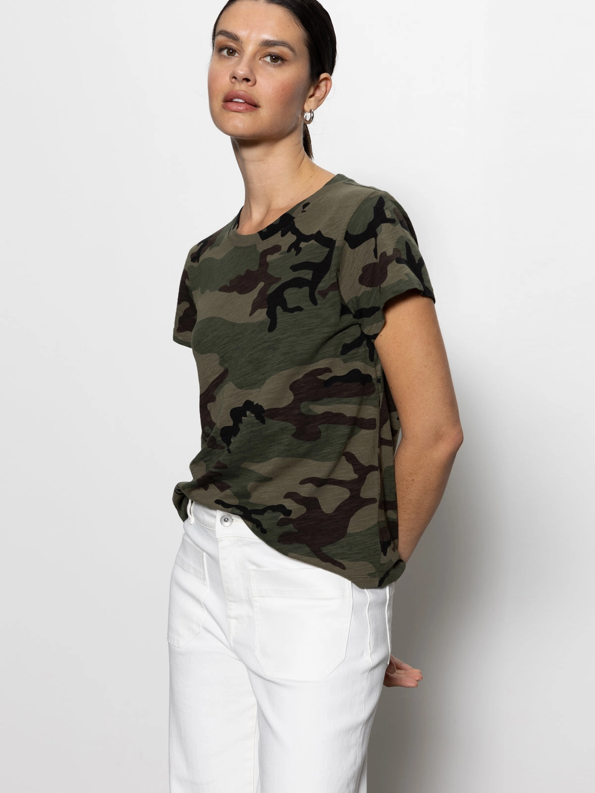 Fit for Everyone Playful Vibes The Perfect Tee Hiker Camo