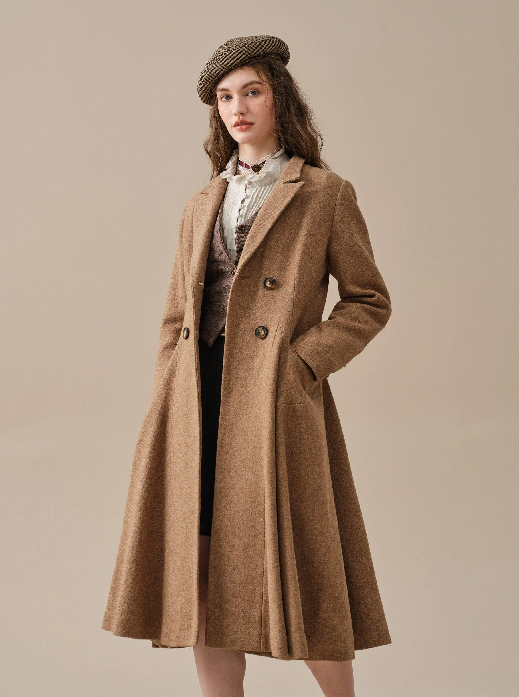 Contemporary Fit Buckle-Detail The Roman Holiday 17 | 100% wool classic coat