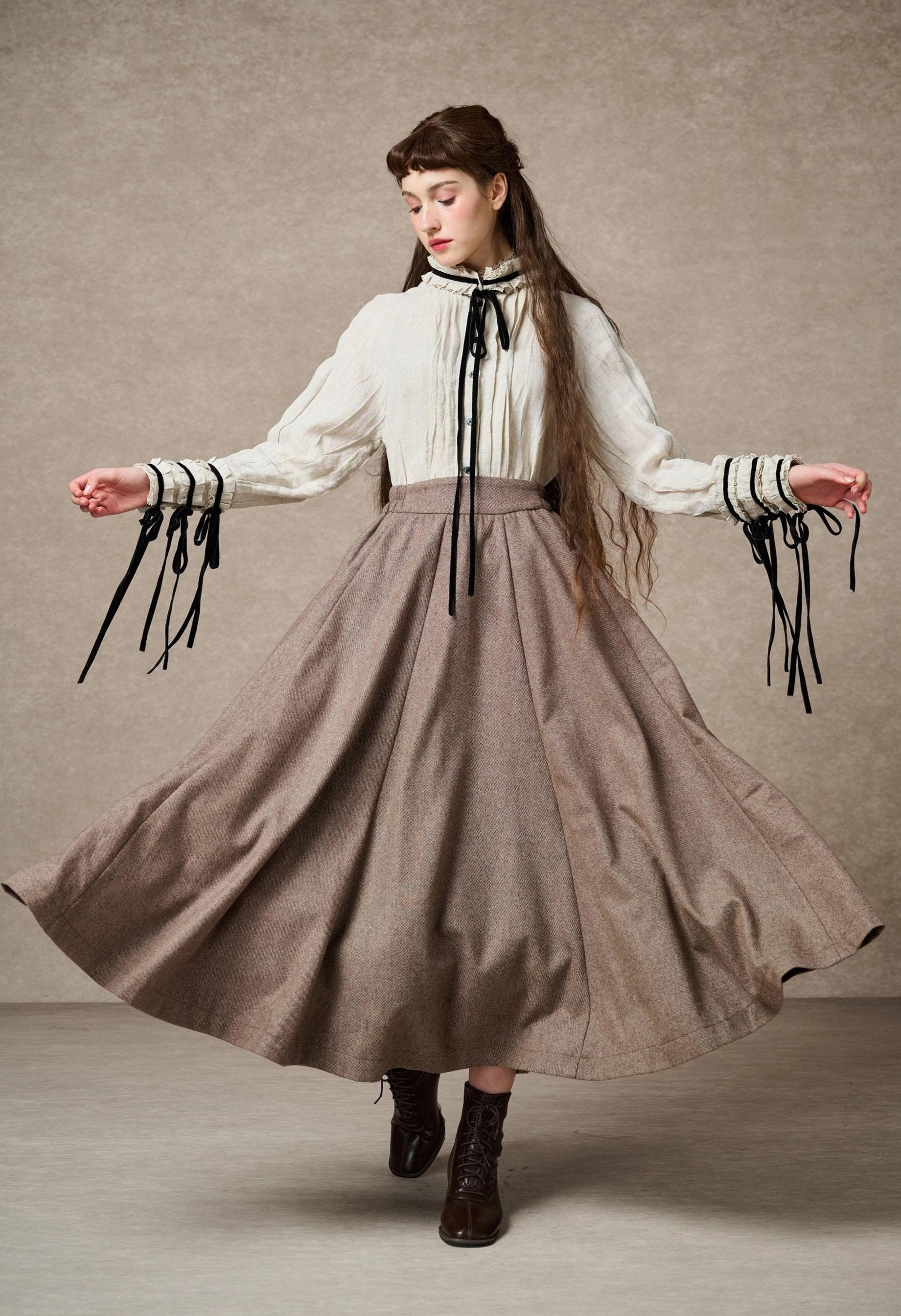 Anti Pilling Surface Treatment Urban Explorer Look The Soft Lawn 12 | Midi Wool Skirt