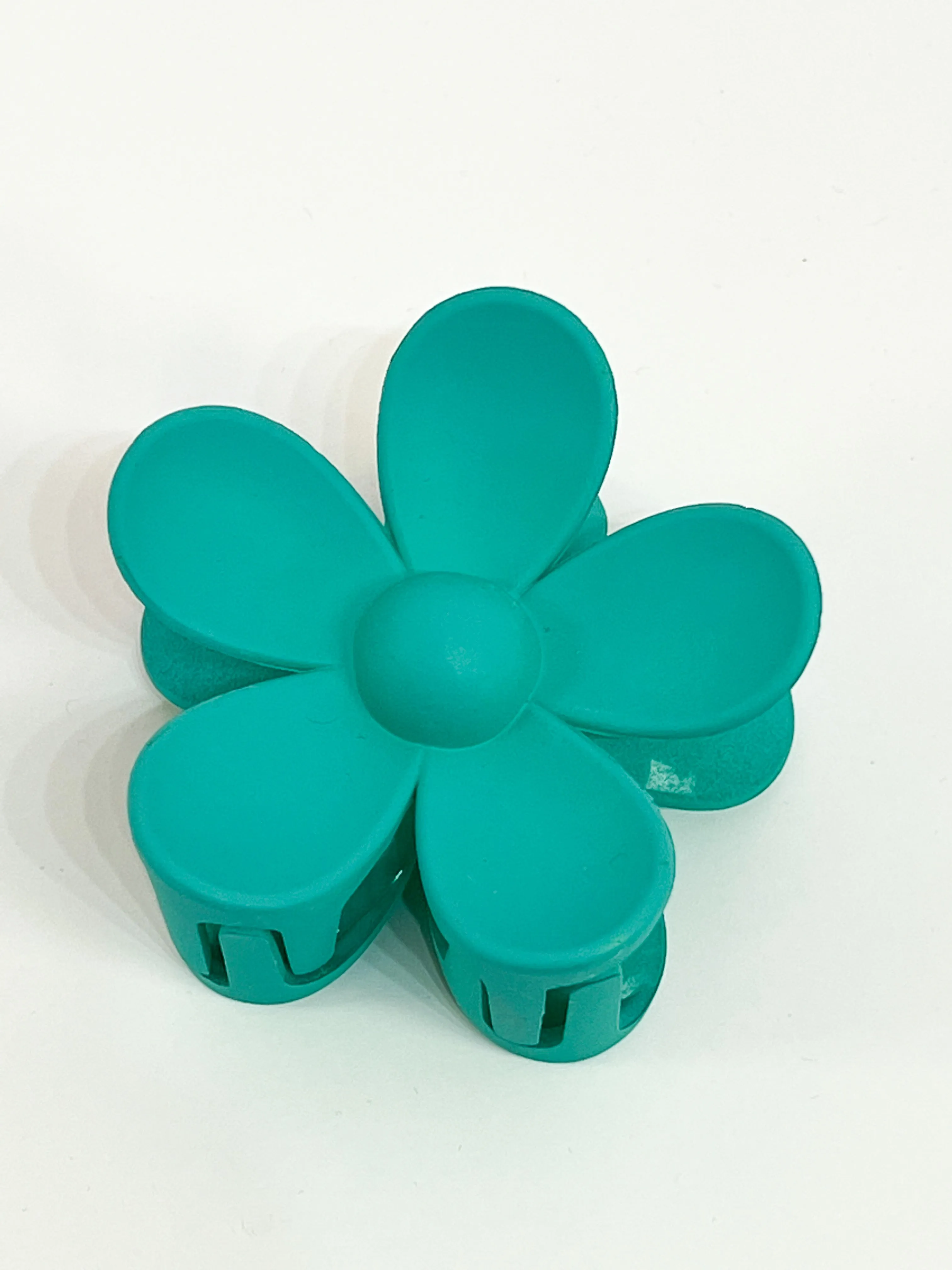 Tia - 3" Flower Hair Claw Clip