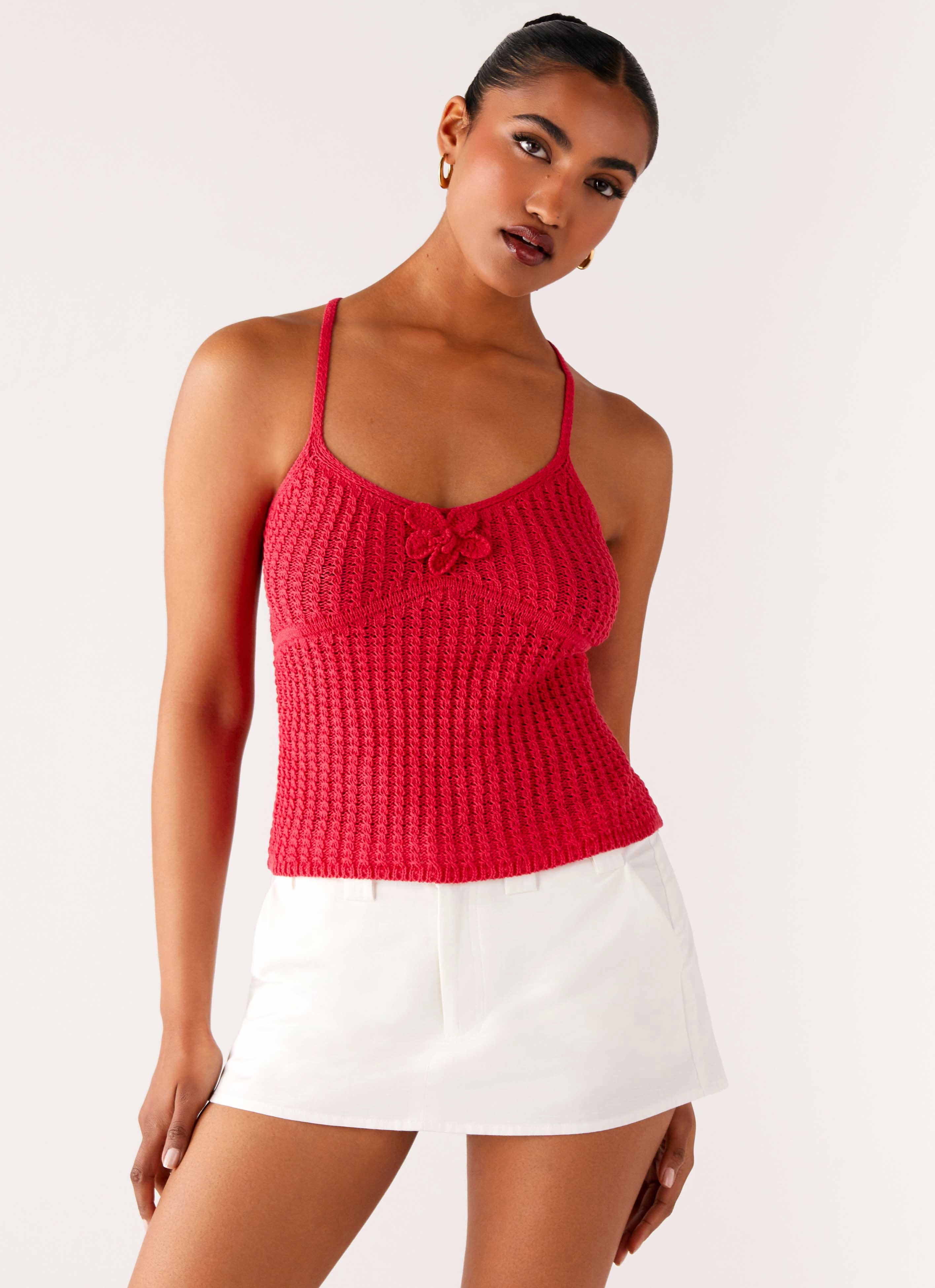 Compact TravelFriendly Design Tiare Crochet Top - Fuchsia