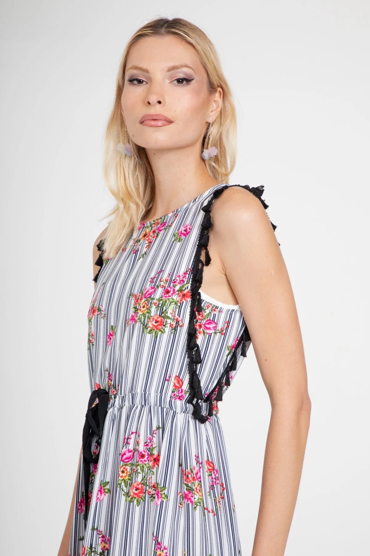 Fresh Outfit Stripe Tassle Midi Dress