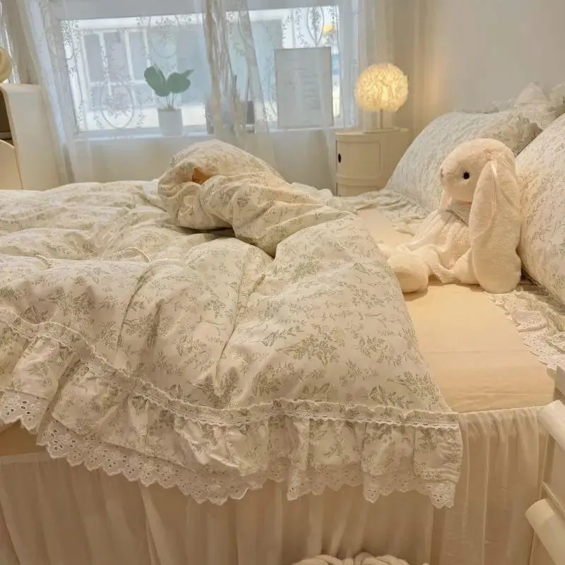 Trend4us Floral Lace Ruffle Bedding Set