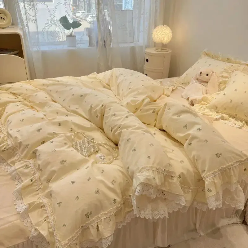 Trend4us Floral Lace Ruffle Bedding Set