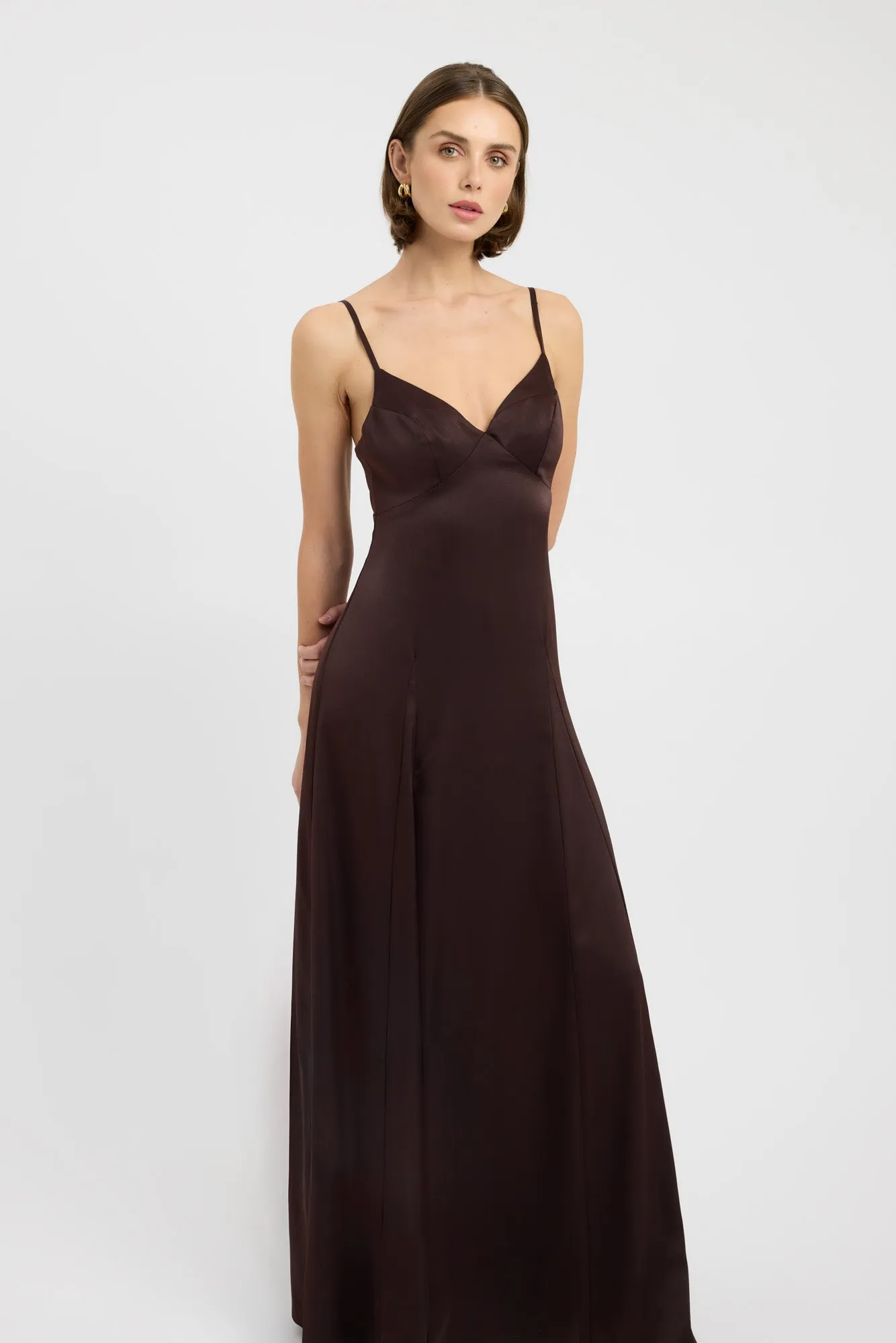 Chic Waist Light Weight Palermo Vee Maxi Dress