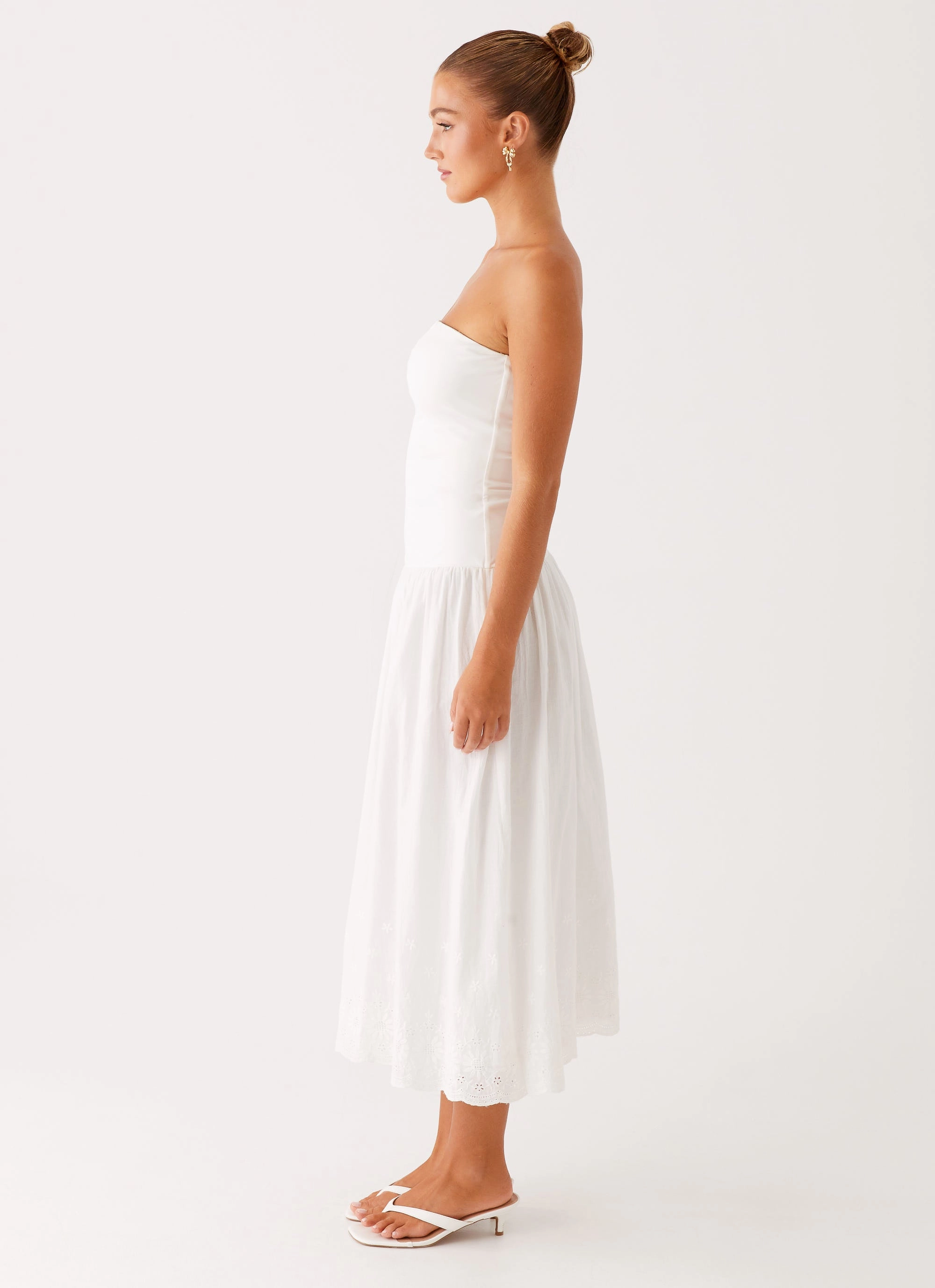Cherry Skies Midi Dress - White Soft Balance